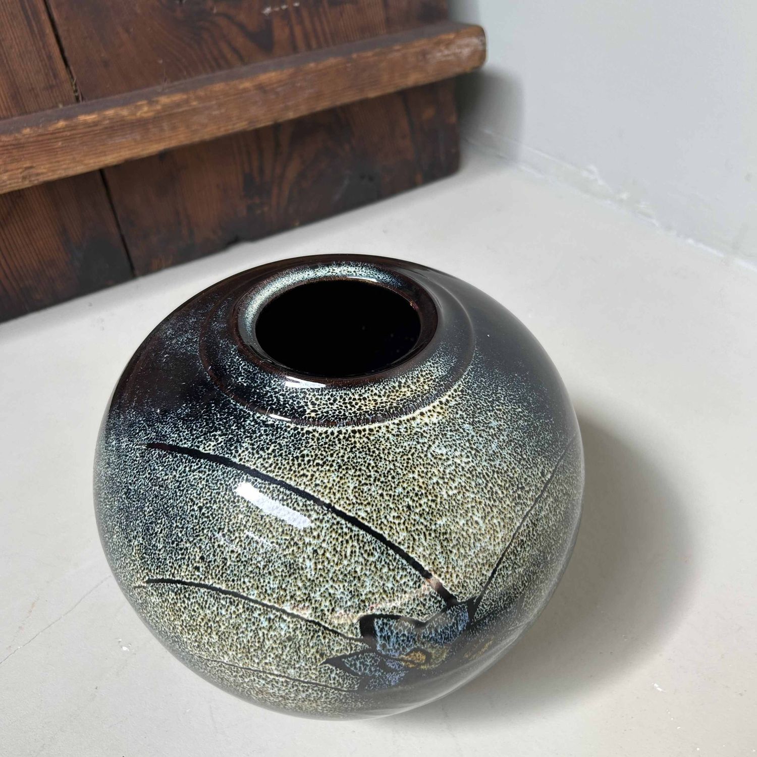 Mid Century Shigaraki Ikebana Bloemenvaas door Kaoru Ohara, Japan.