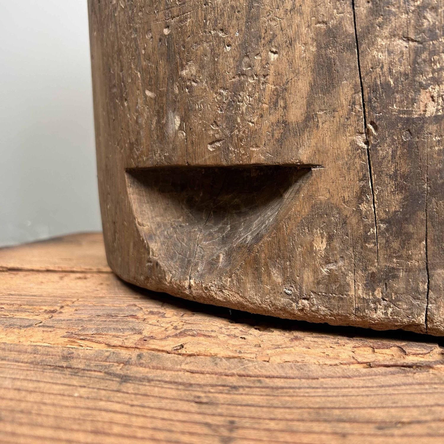 Japanese Mochi-Tsuki Usu, Antique Rice Mortar, late Meiji period.