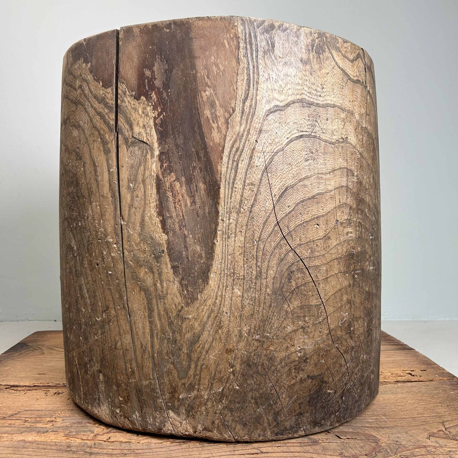 Japanese Mochi-Tsuki Usu, Antique Rice Mortar, late Meiji period.