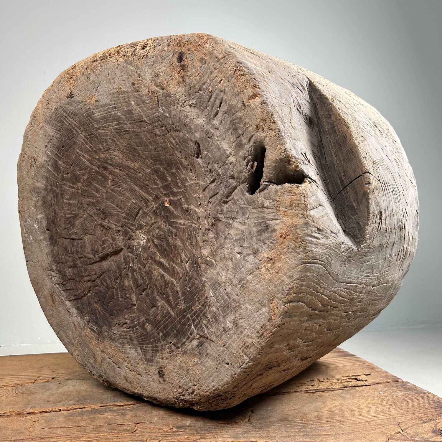 Japanese Mochi-Tsuki Usu, Antique Rice Mortar, late Meiji period.