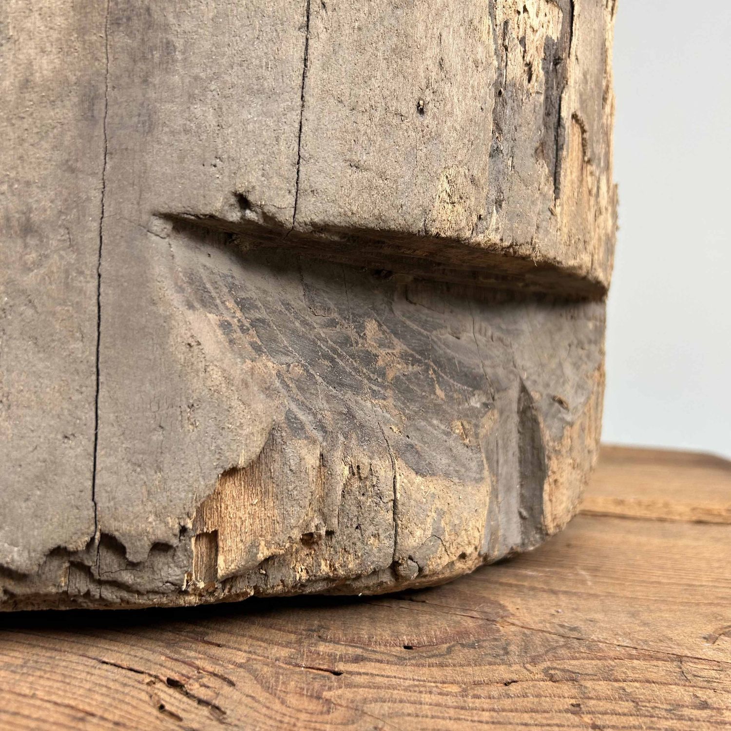 Japanese Mochi-Tsuki Usu, Antique Rice Mortar, late Meiji period.