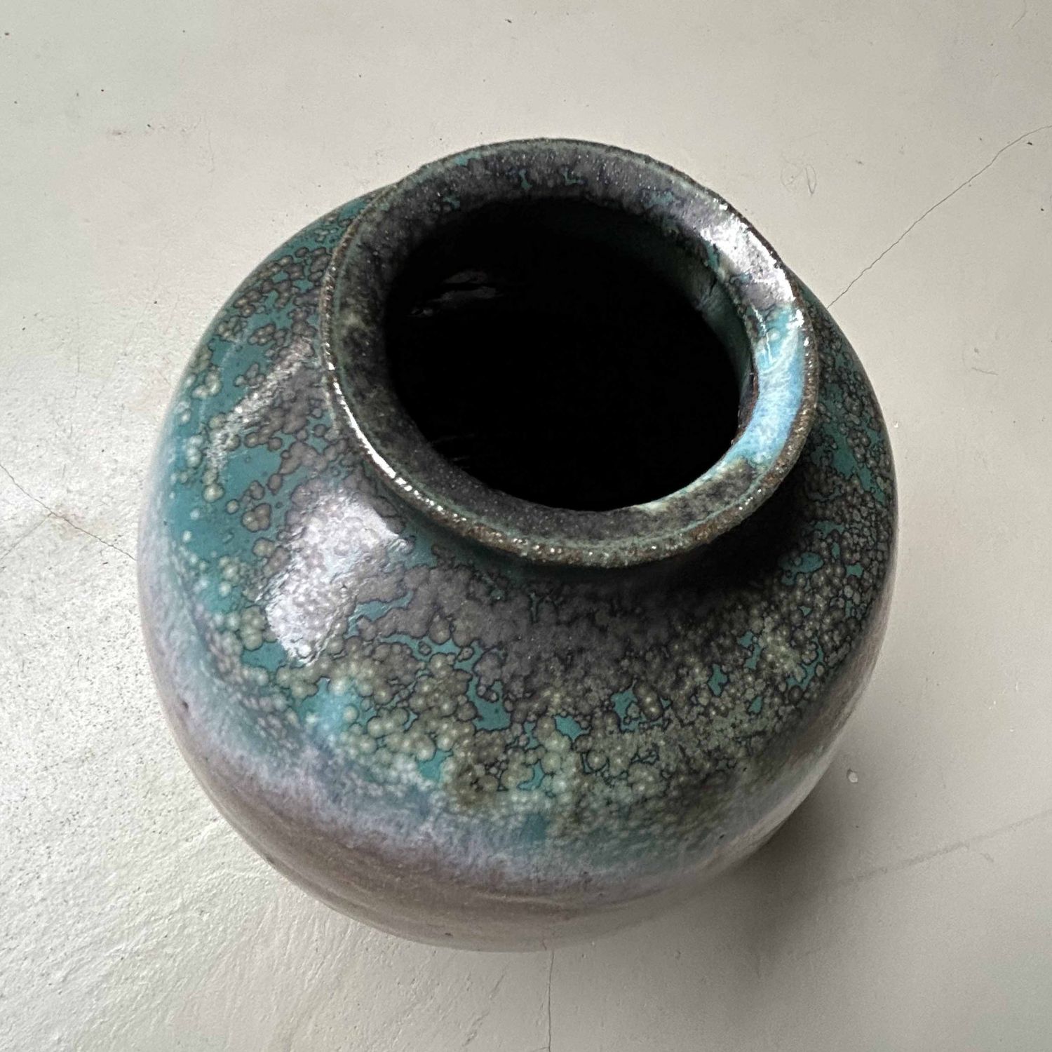 Glazed Ceramic Ikebana Flower Vase, Agano Yaki, Japan. Glazed Ceramic Ikebana Flower Vase, Agano Yaki, Japan.