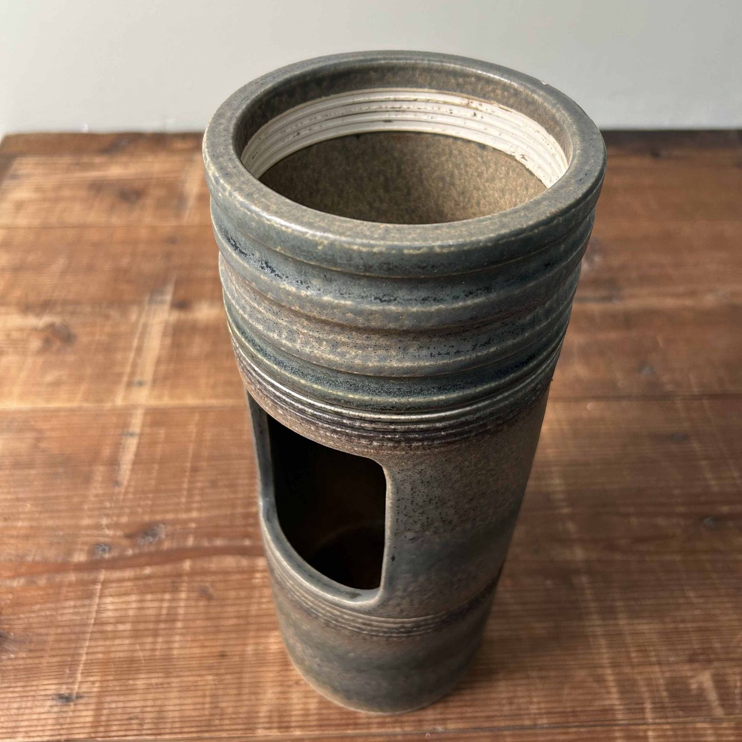 Syo Raku 勝樂, Ikebana Bloemenvaas, Shōwa-periode, Japan. Syo Raku 勝樂, Ikebana Bloemenvaas, Shōwa-periode, Japan.
