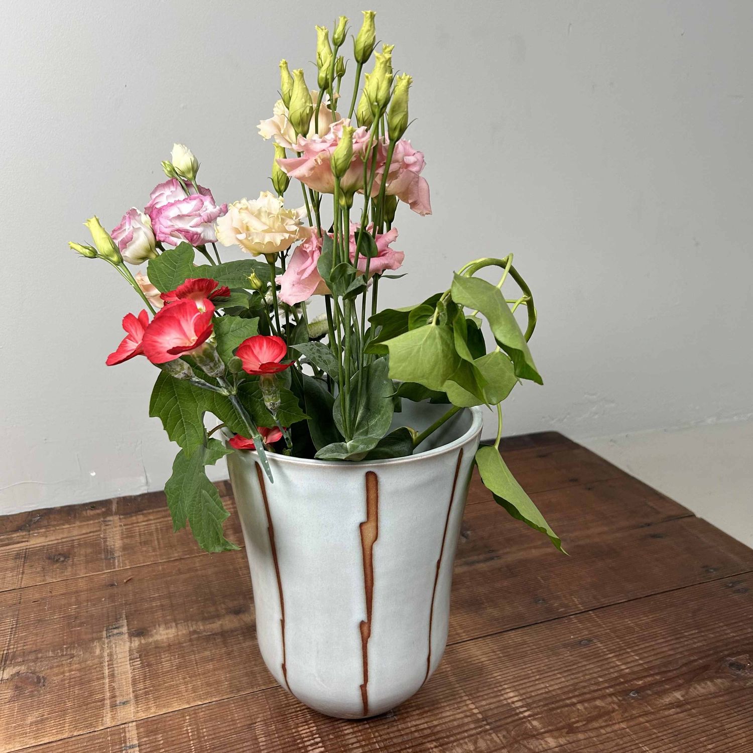 Ceramic Vintage Ikebana Flower Vase, Hagi Ware, Japan.