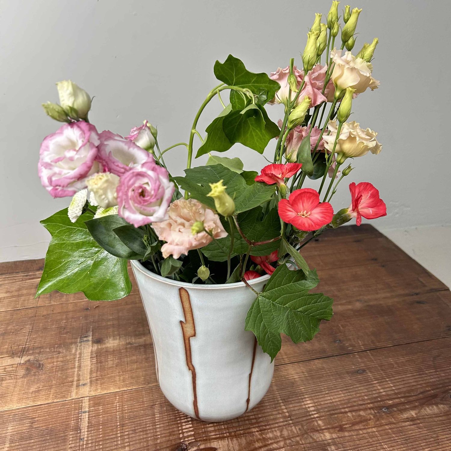 Ceramic Vintage Ikebana Flower Vase, Hagi Ware, Japan.