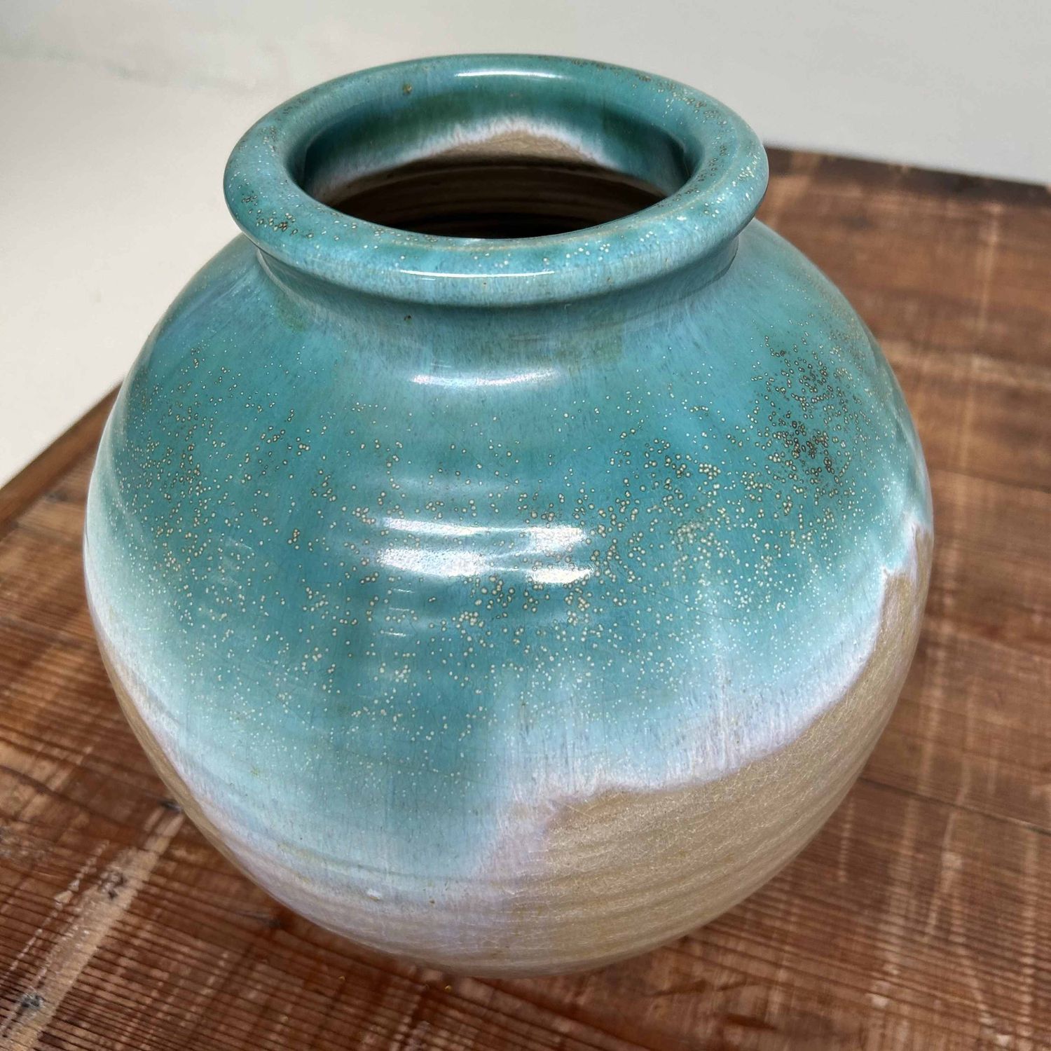 Takakuragu Hamaya, Ikebana Bloemenvaas, Ueno Yaki, Japan.