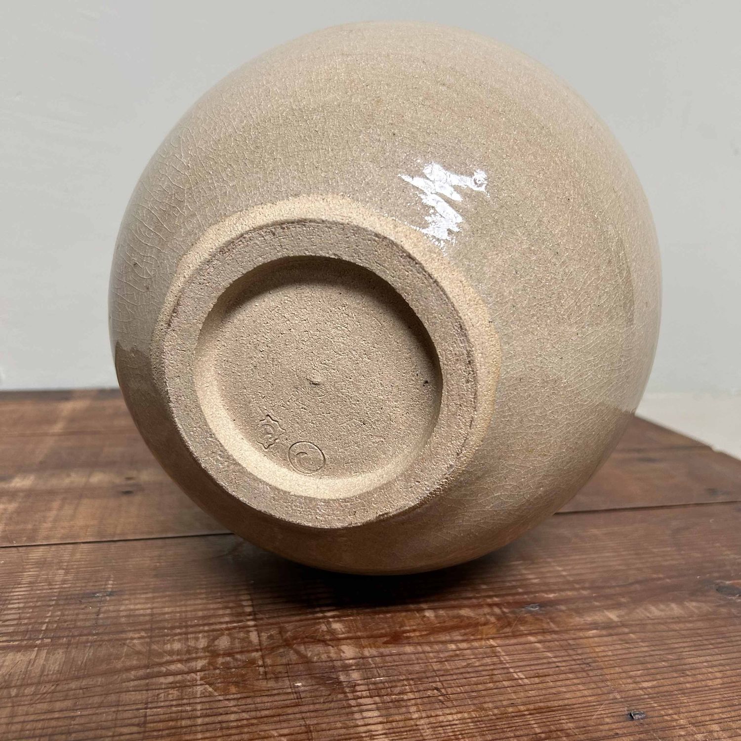 Takakuragu Hamaya, Ikebana Bloemenvaas, Ueno Yaki, Japan.