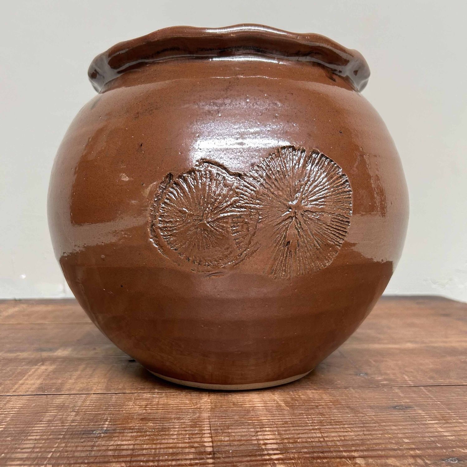 Earthenware Ikebana Flower Vase, Kasama Yaki, Shōwa Period.