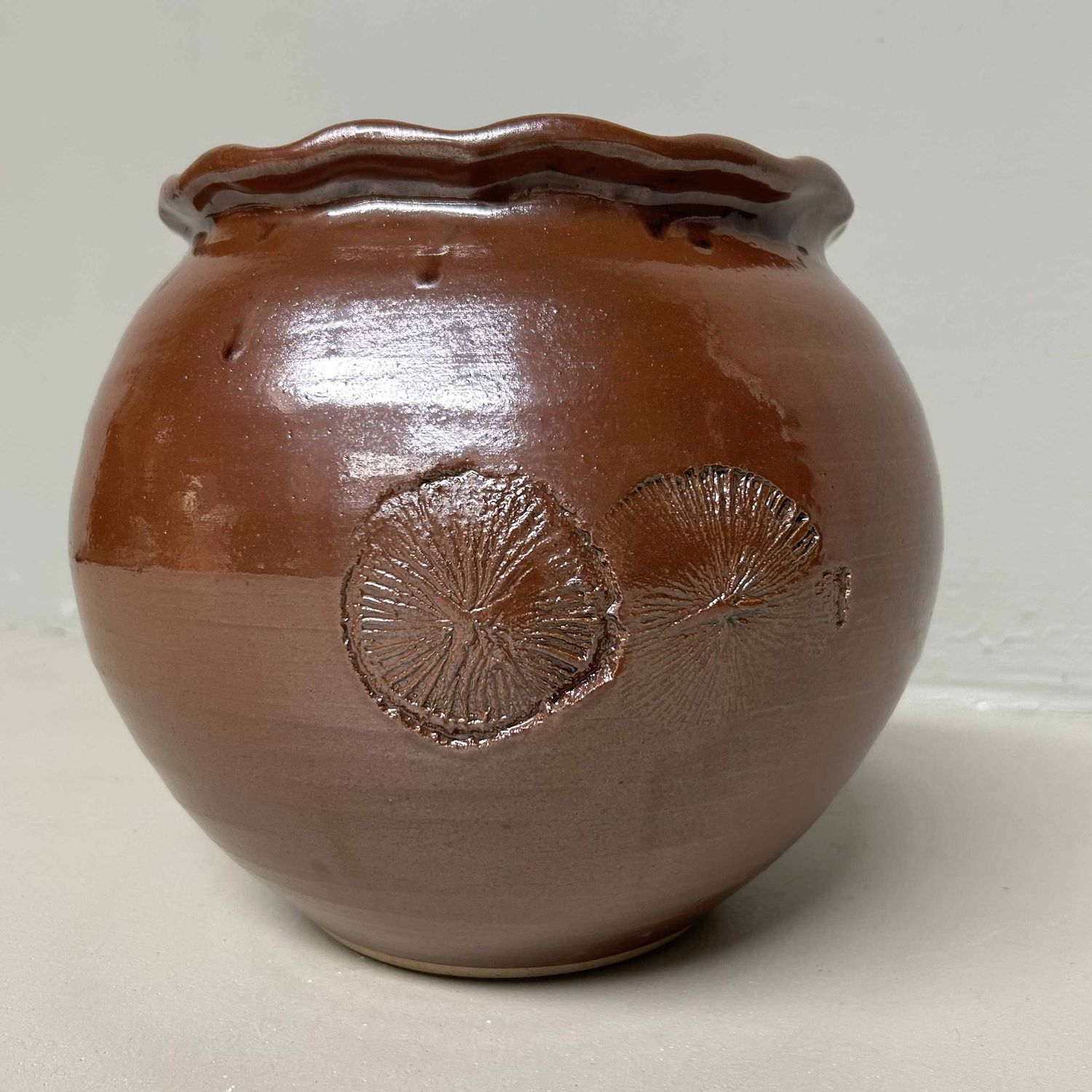 Earthenware Ikebana Flower Vase, Kasama Yaki, Shōwa Period.