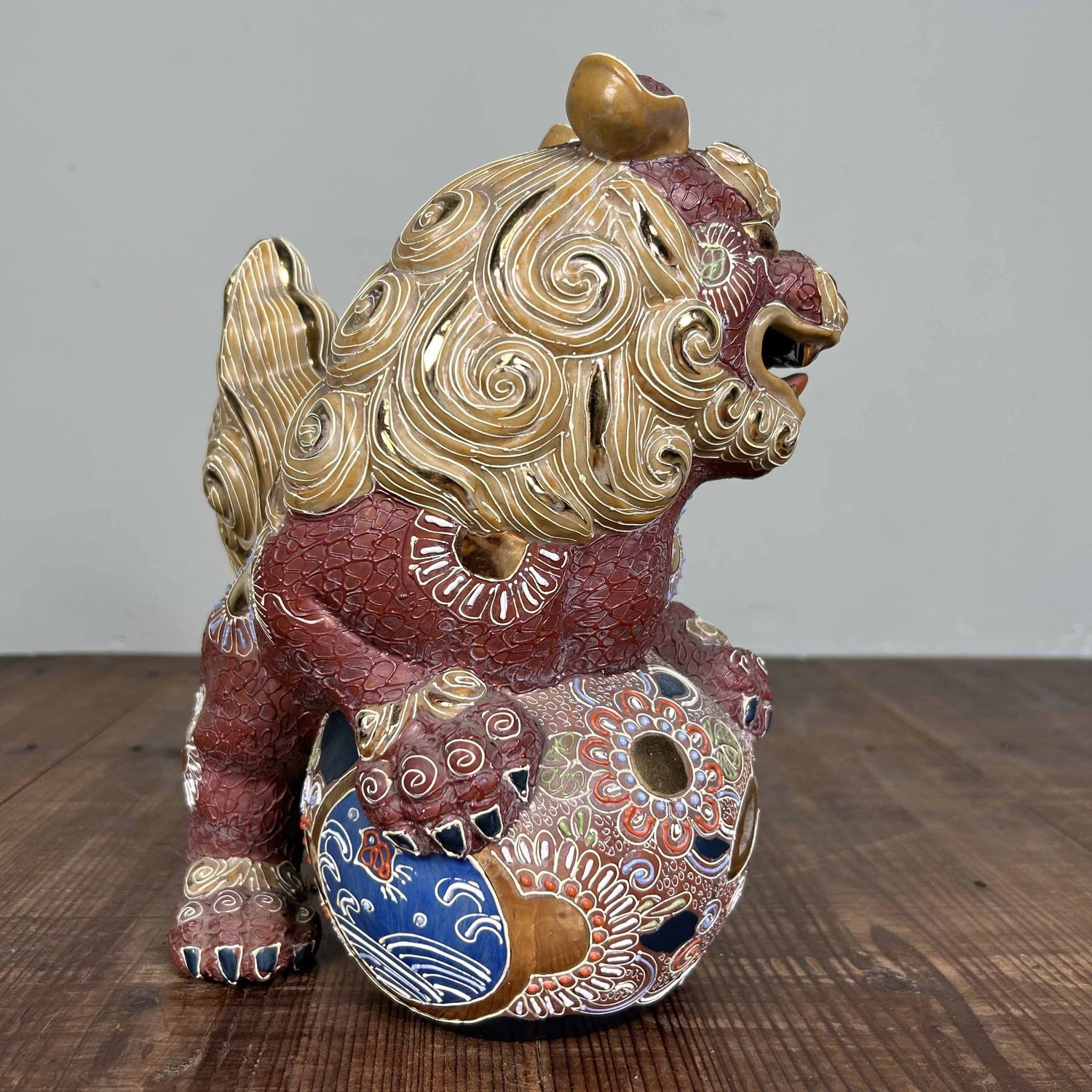 Japanse Shishi (獅子) Leeuw - Kutani-ware, Shōwa-periode.