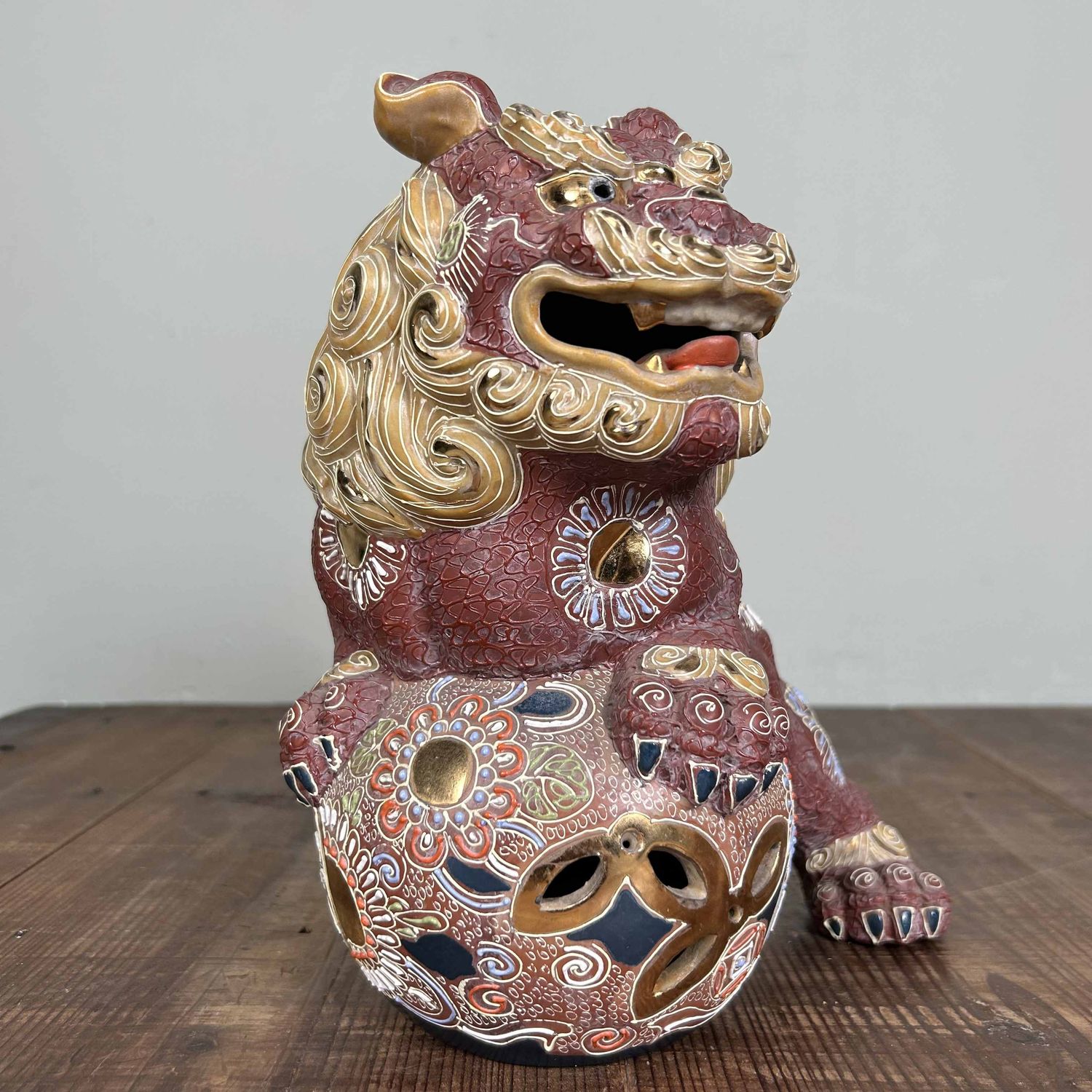 Japanse Shishi (獅子) Leeuw - Kutani-ware, Shōwa-periode.