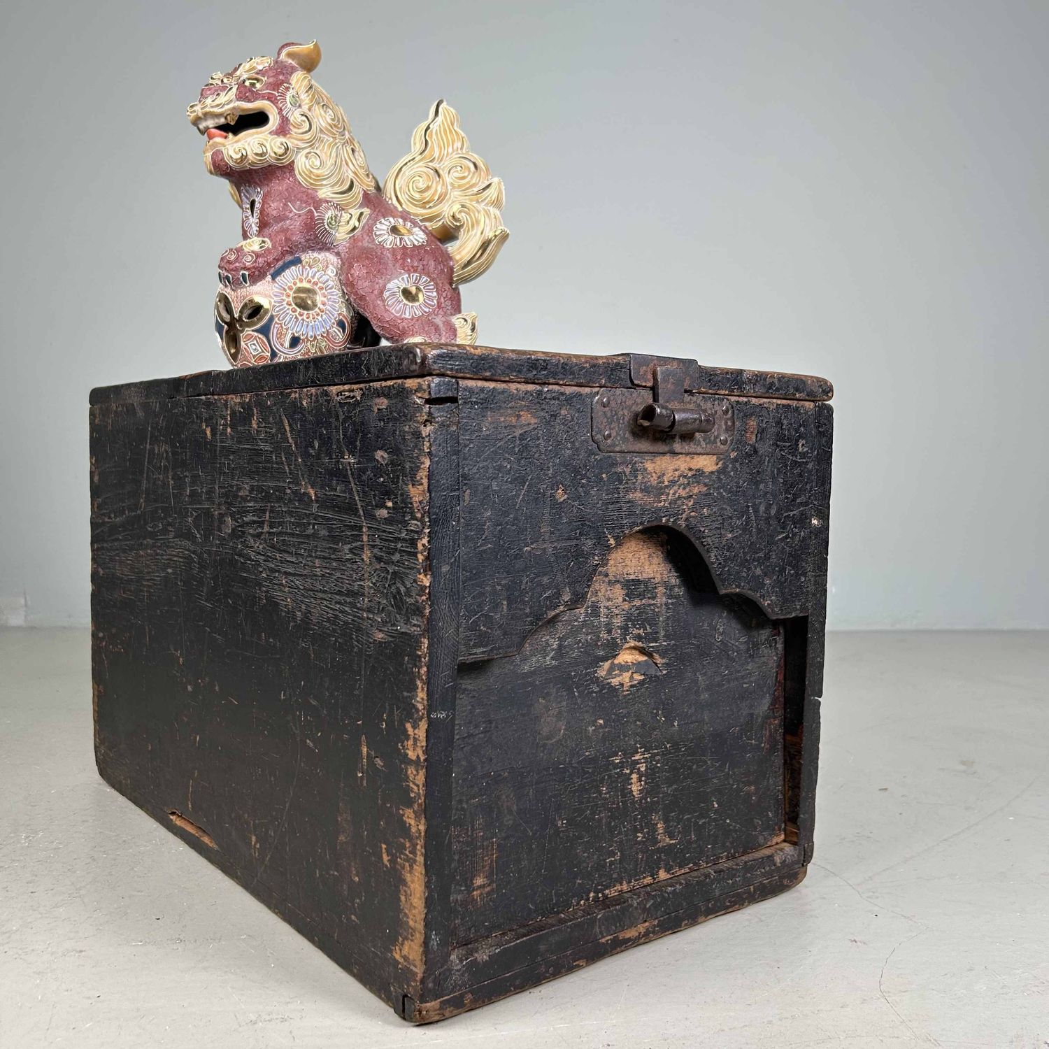 Japanse Shishi (獅子) Leeuw - Kutani-ware, Shōwa-periode.