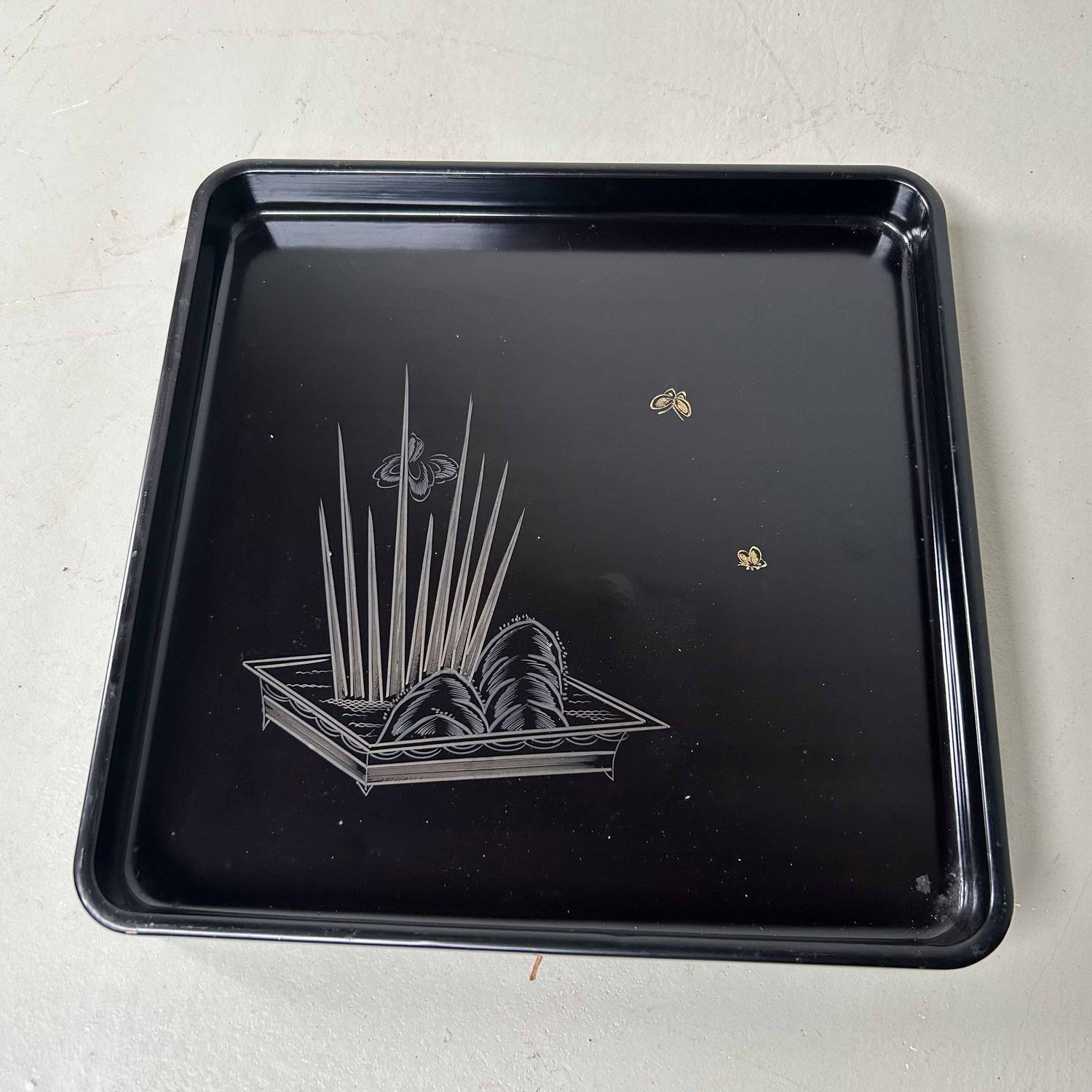 Urushi Lacquer 'Ikebana' Tray, Meiji Period, Japan.