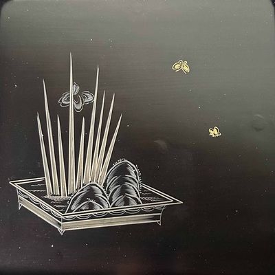 Urushi Lacquer 'Ikebana' Tray, Meiji Period, Japan.
