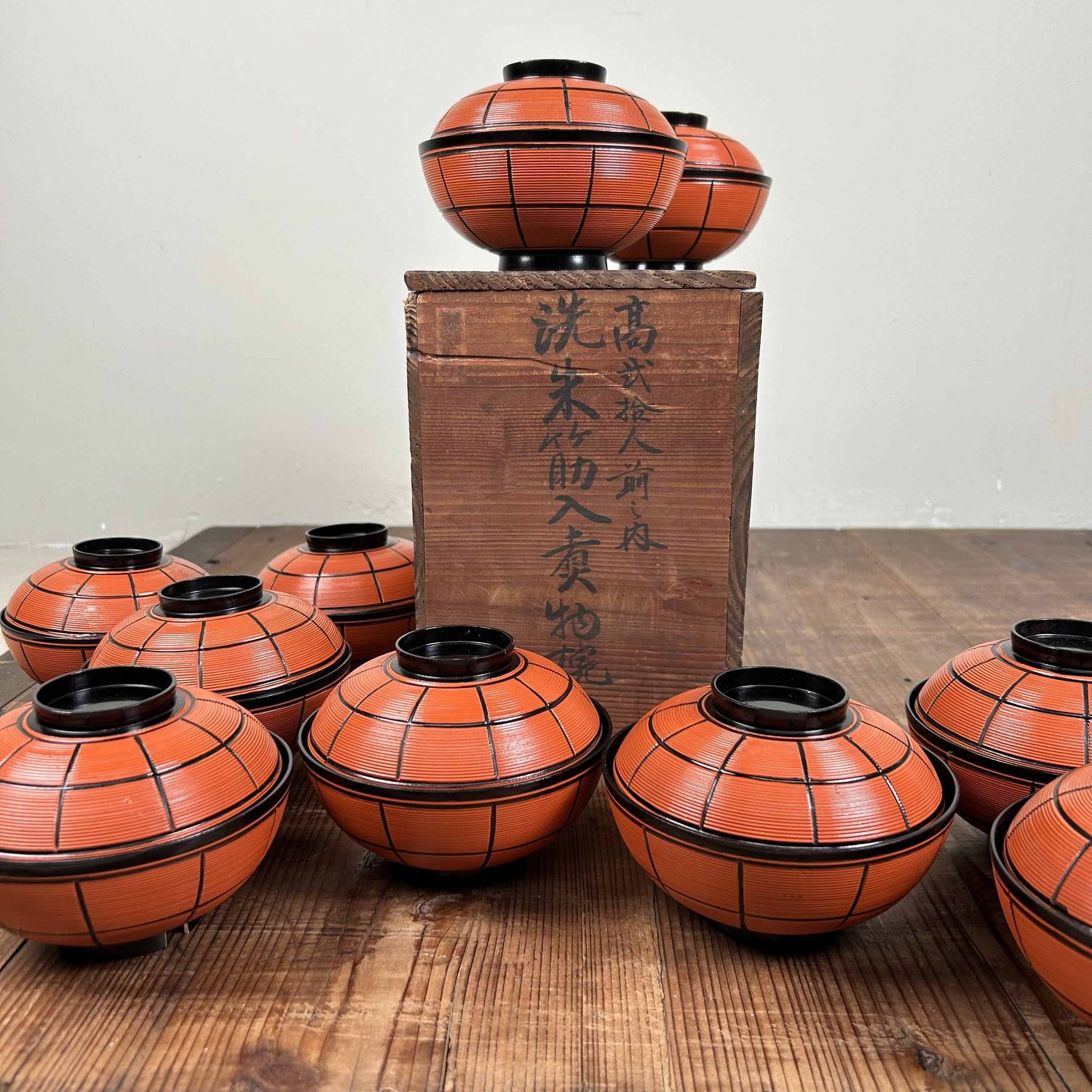 Authentieke Set (10) Houten Gelakte Nuri Owan Serveerkommen, Shōwa-periode, Japan.