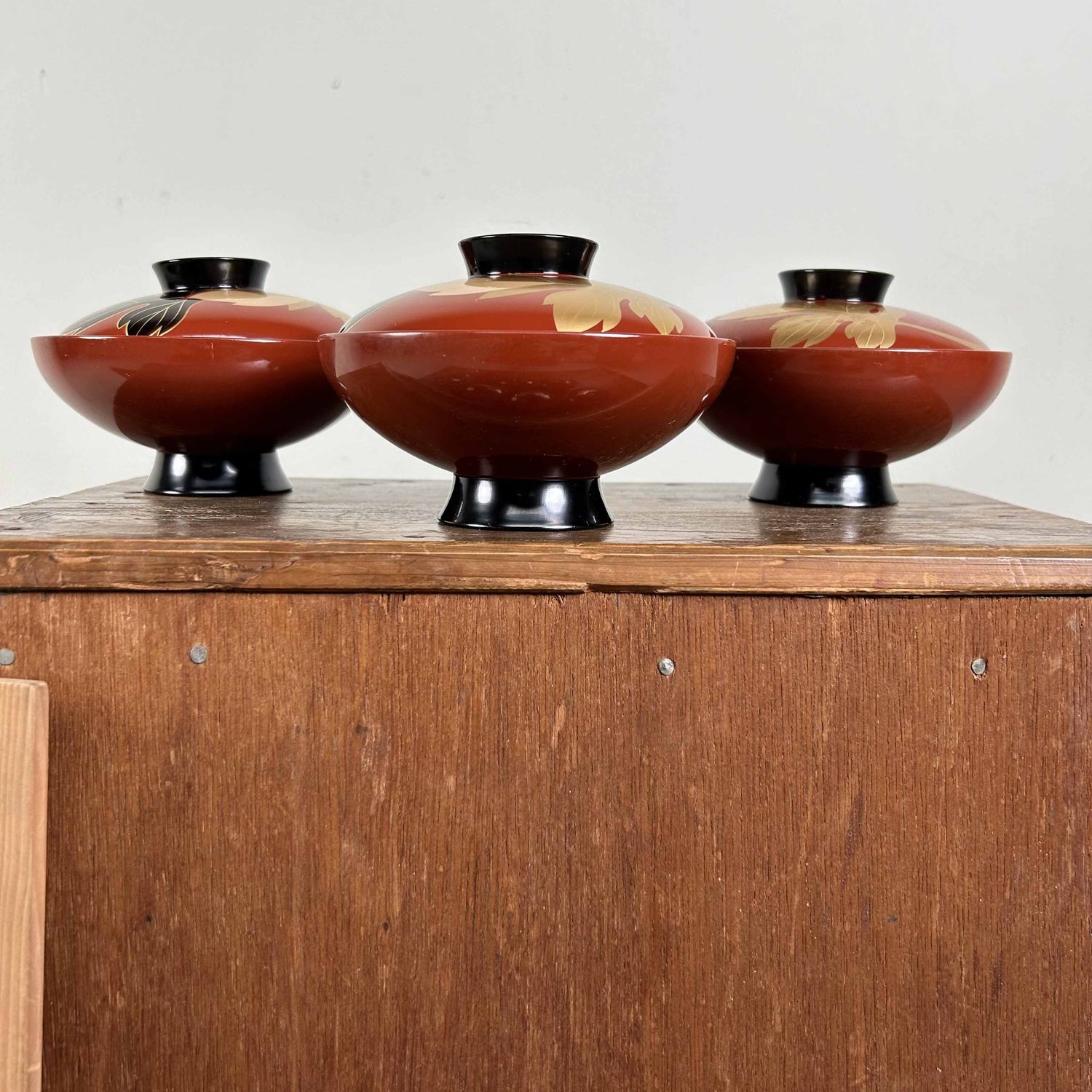 Authentic Set (10) of Wajima-Nuri Owan Serving Bowls, Shōwa Period, Japan.
