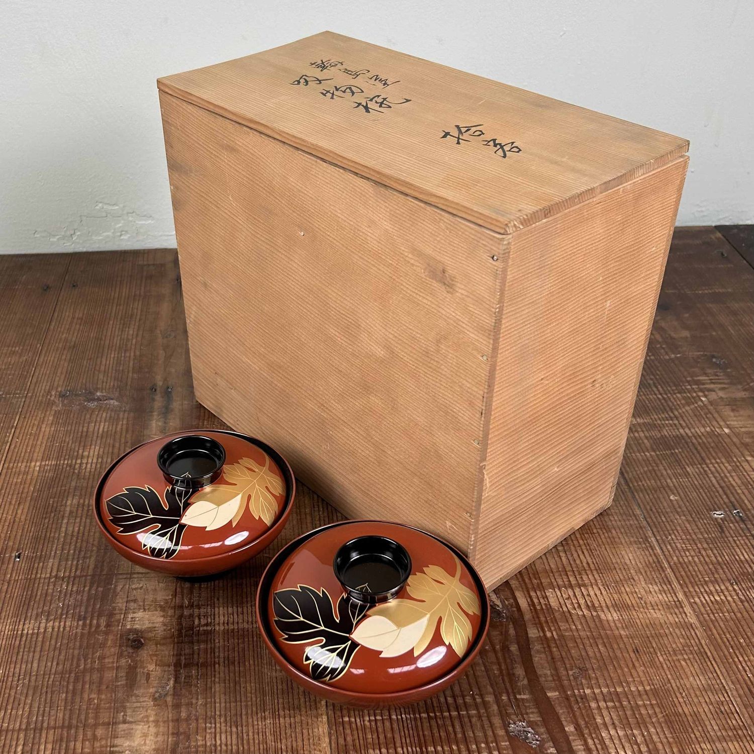 Authentic Set (10) of Wajima-Nuri Owan Serving Bowls, Shōwa Period, Japan.