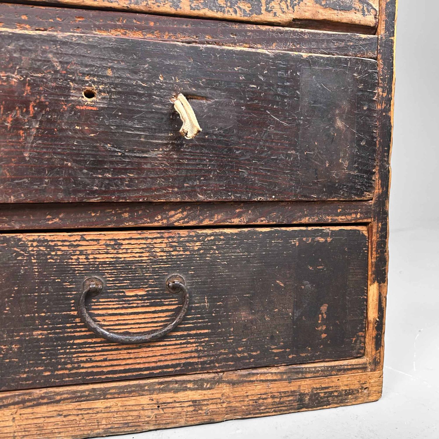 Antieke Japanse Tansu Winkelkast met Lades, Meiji-periode.