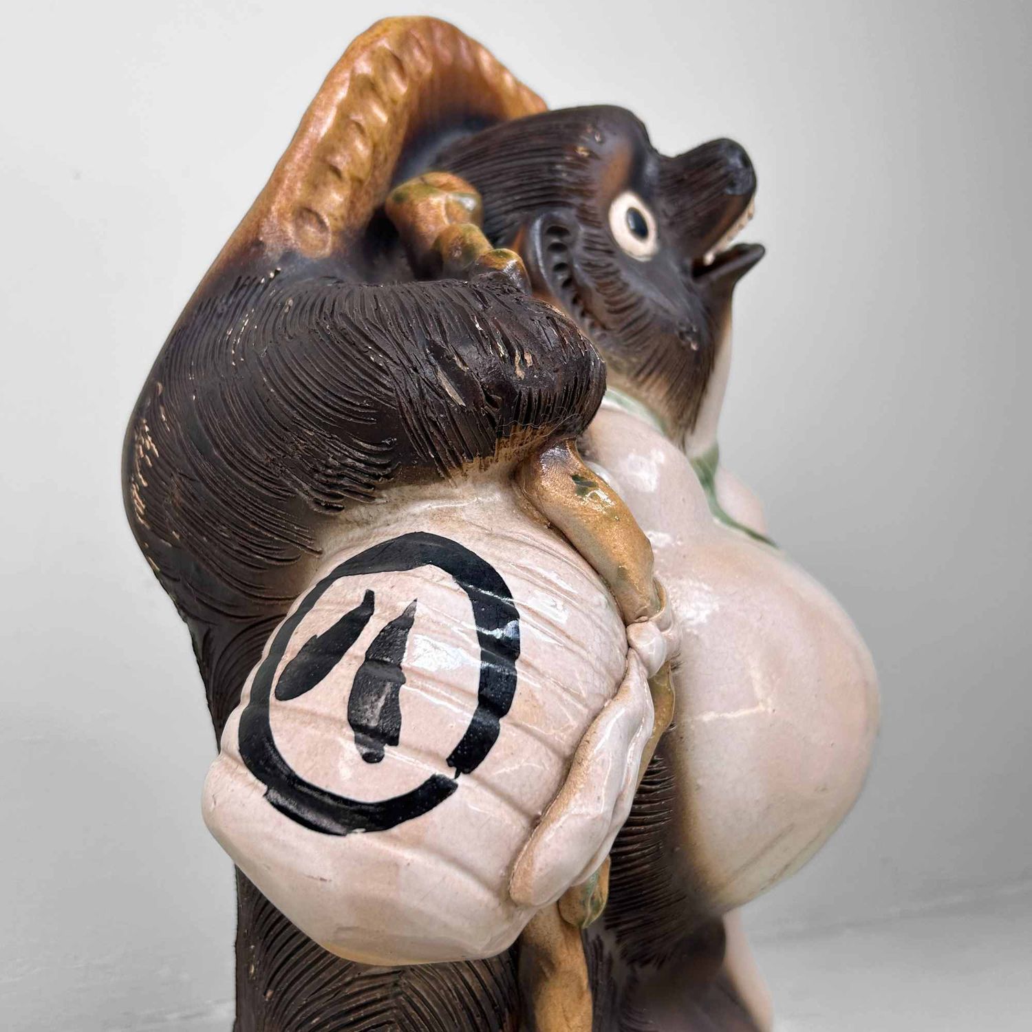 Large Decorative Tanuki 狸 Statue, Shigaraki Pottery, Shōwa Period, Japan.