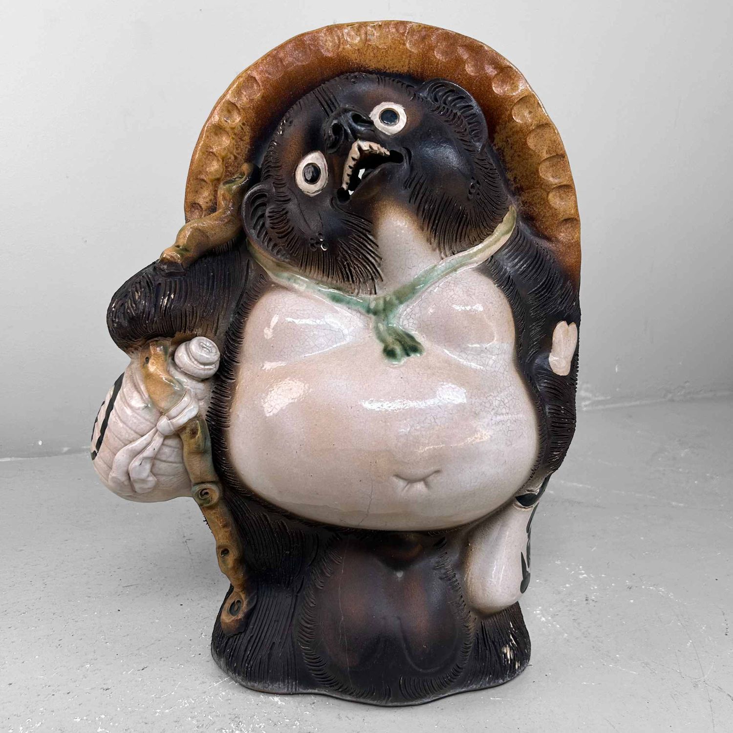 Large Decorative Tanuki 狸 Statue, Shigaraki Pottery, Shōwa Period, Japan.