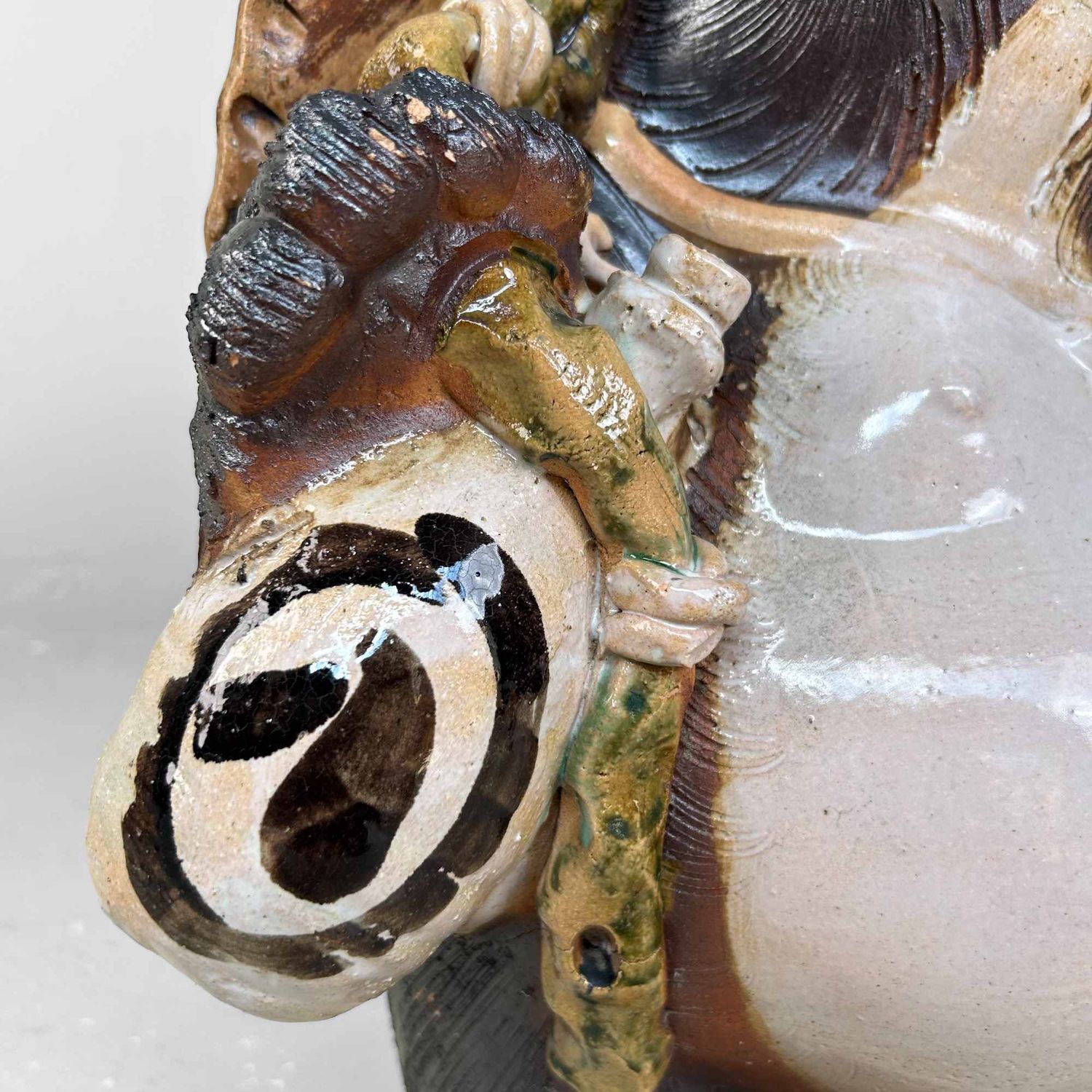 Large Decorative Tanuki 狸 Statue, Shigaraki Pottery, Shōwa Period, Japan.