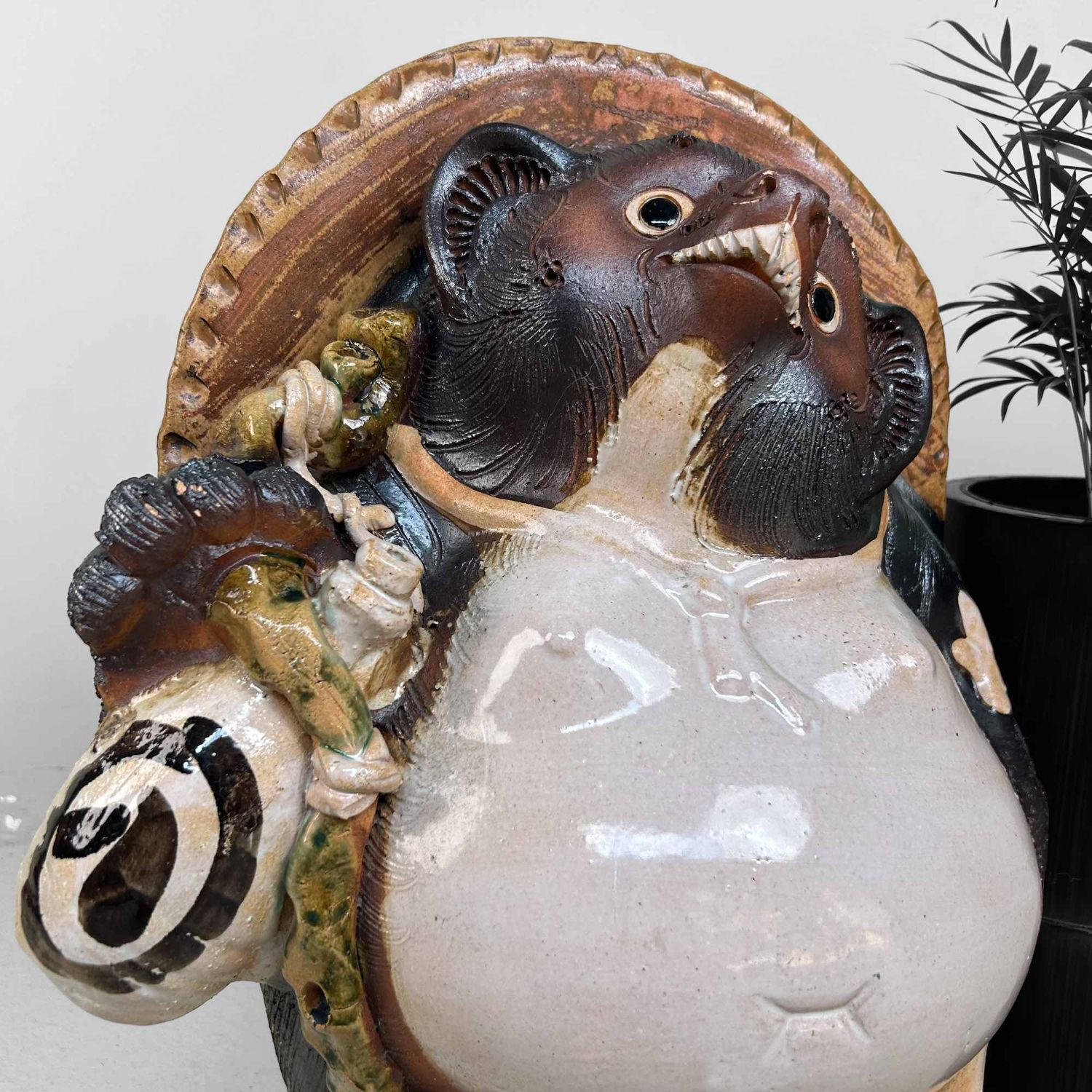 Large Decorative Tanuki 狸 Statue, Shigaraki Pottery, Shōwa Period, Japan.