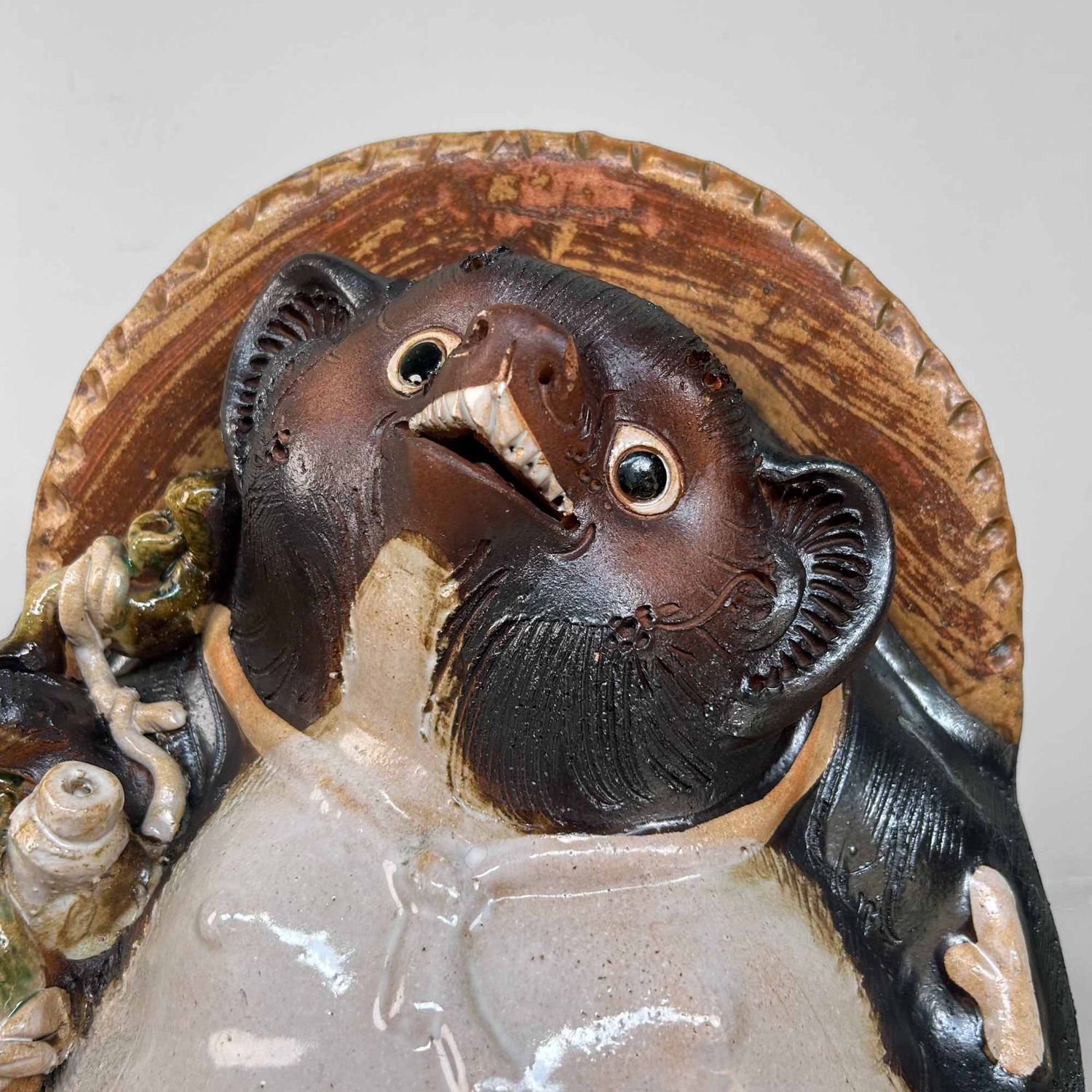 Large Decorative Tanuki 狸 Statue, Shigaraki Pottery, Shōwa Period, Japan.