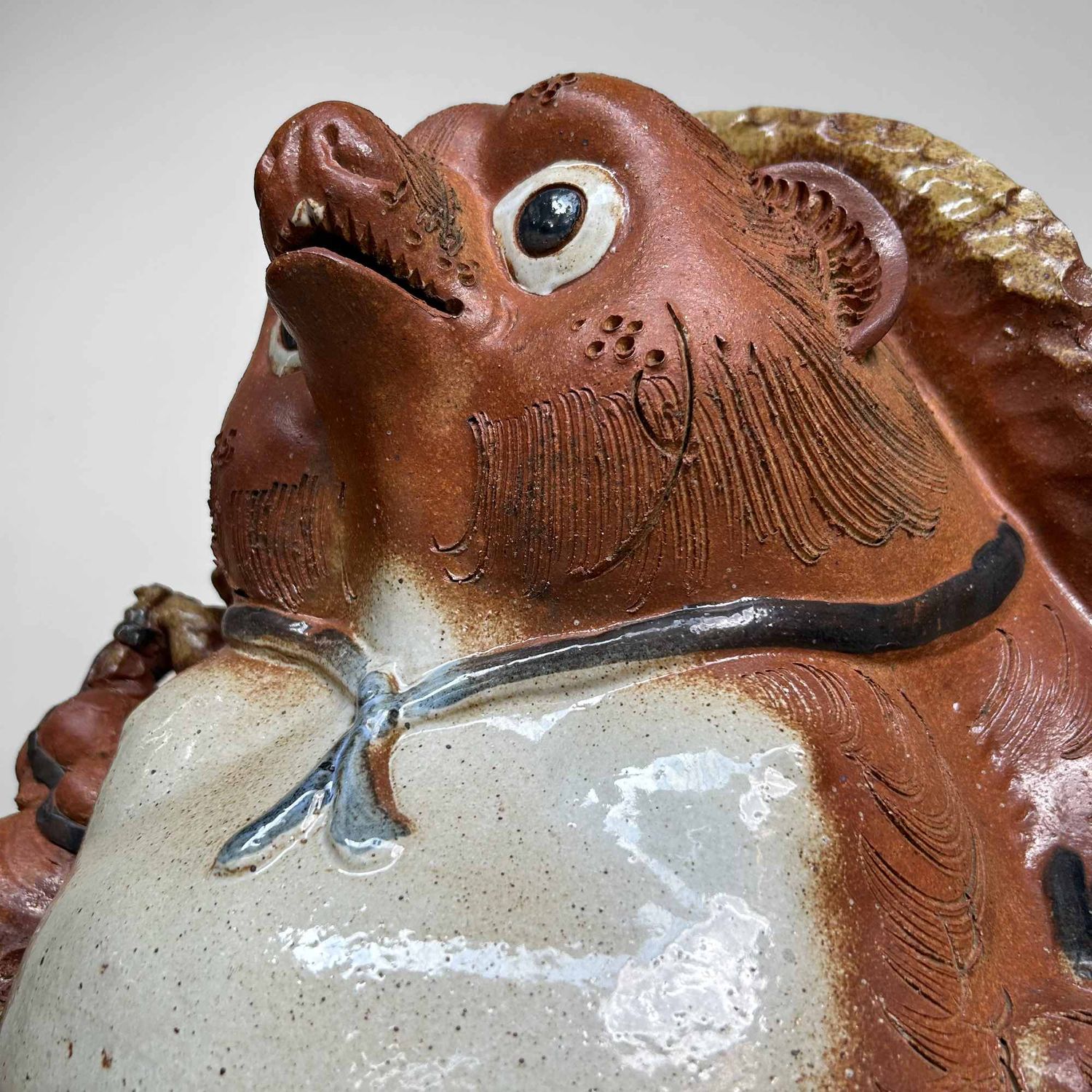 Large Decorative Tanuki 狸 Statue, Shigaraki Pottery, Shōwa Period, Japan.
