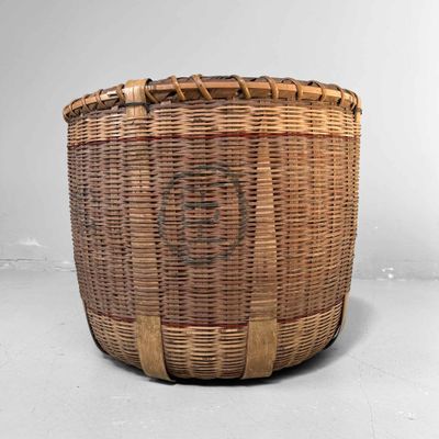 Traditional Japanese Okimono Kago (置物籠) Bamboo Basket, Shōwa Era.