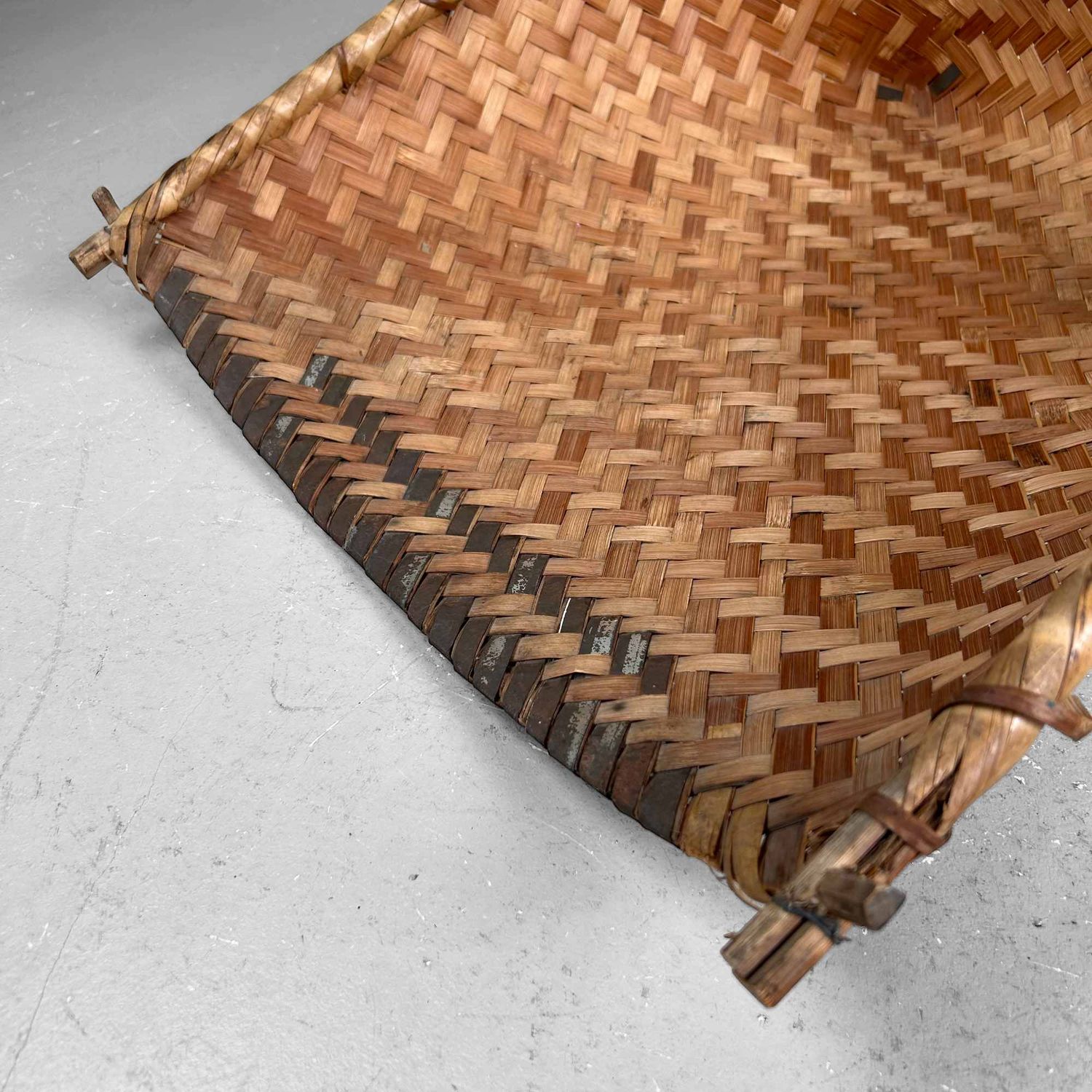 Japanse Furuimi, Gevlochten Oogst Mand, Shōwa periode.