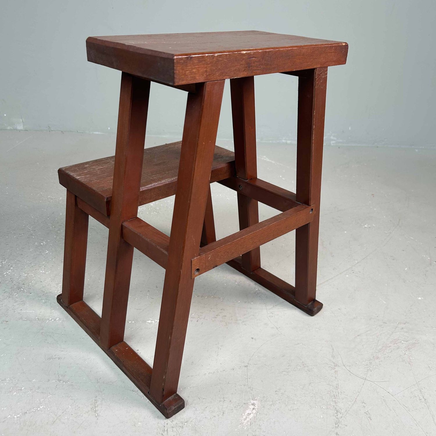Vintage Houten Kruk, Fumidai 踏み台, Shōwa-periode, Japan.
