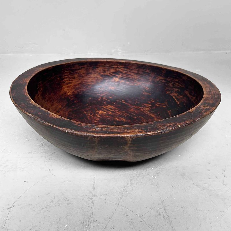 Decorative Traditional Wooden Dough Bowl, Japan, Taishō period.