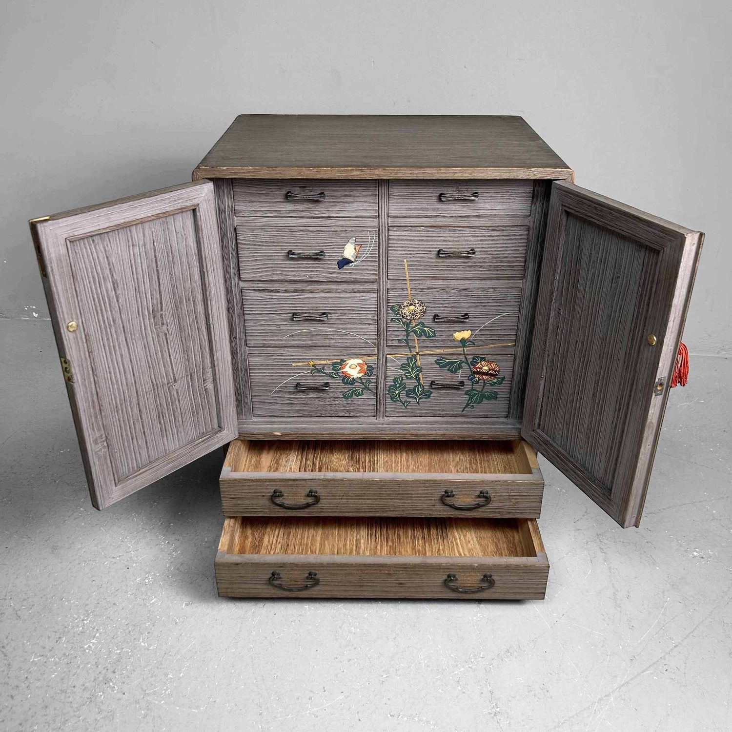 Vintage Tansu Opbergmeubel met Bloemendecor, Japan.