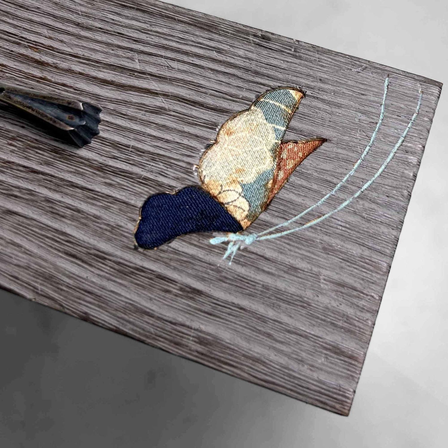 Vintage Tansu Opbergmeubel met Bloemendecor, Japan.