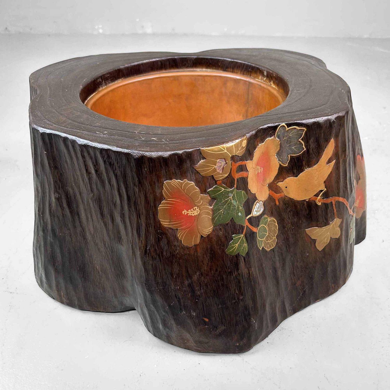 Vintage Kiri Maki-e Hibachi, Shōwa period, Japan.