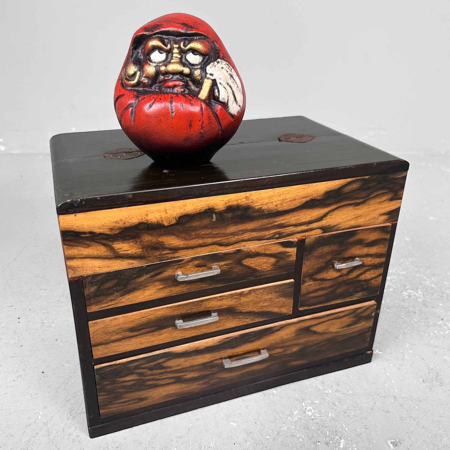 Japanese Antique Sewing Box, Haribako, Taishō Period, Japan.