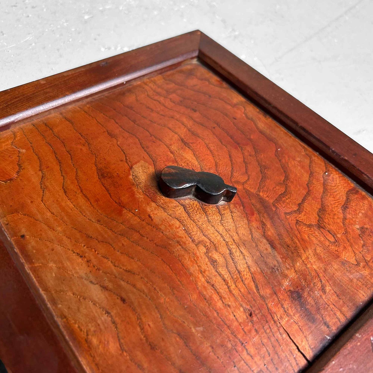 Antique Cha Tansu, Japanese Tea Cabinet, Taishō Period.