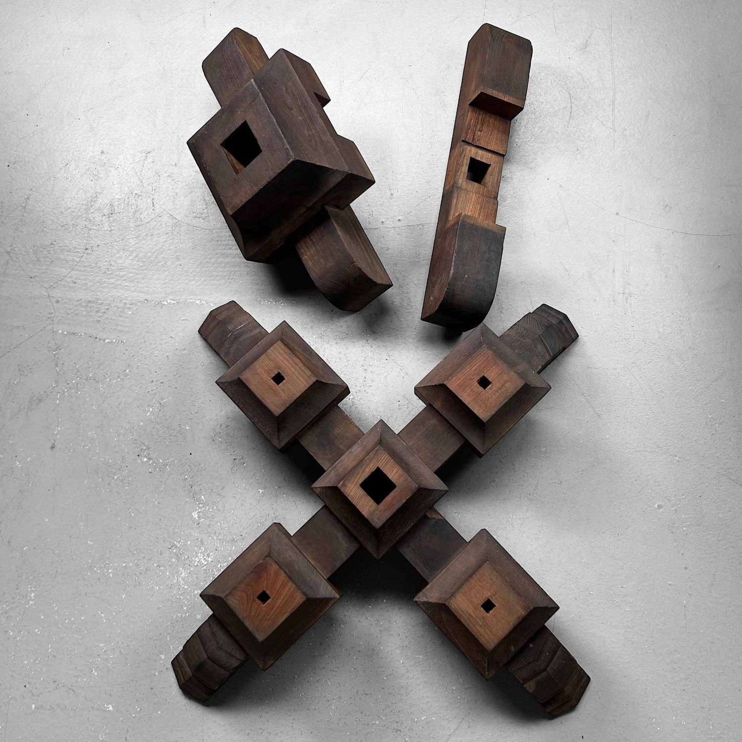 Antique Japanese Wooden Pedestal, Daiza (台座), Meiji Period.