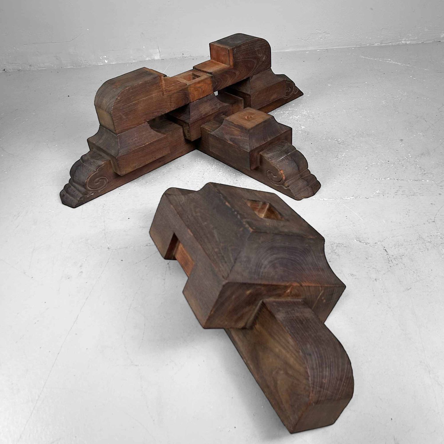 Antique Japanese Wooden Pedestal, Daiza (台座), Meiji Period.