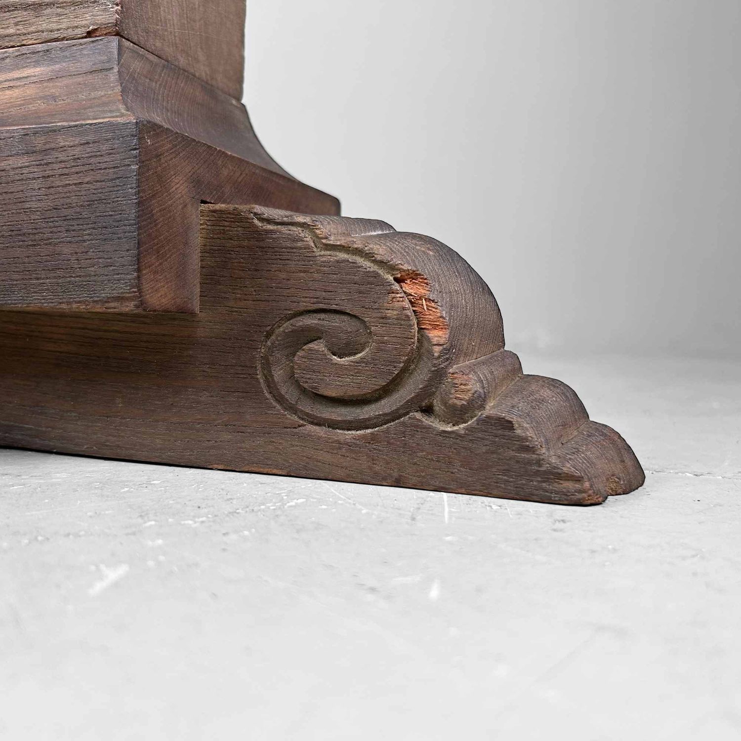 Antique Japanese Wooden Pedestal, Daiza (台座), Meiji Period.