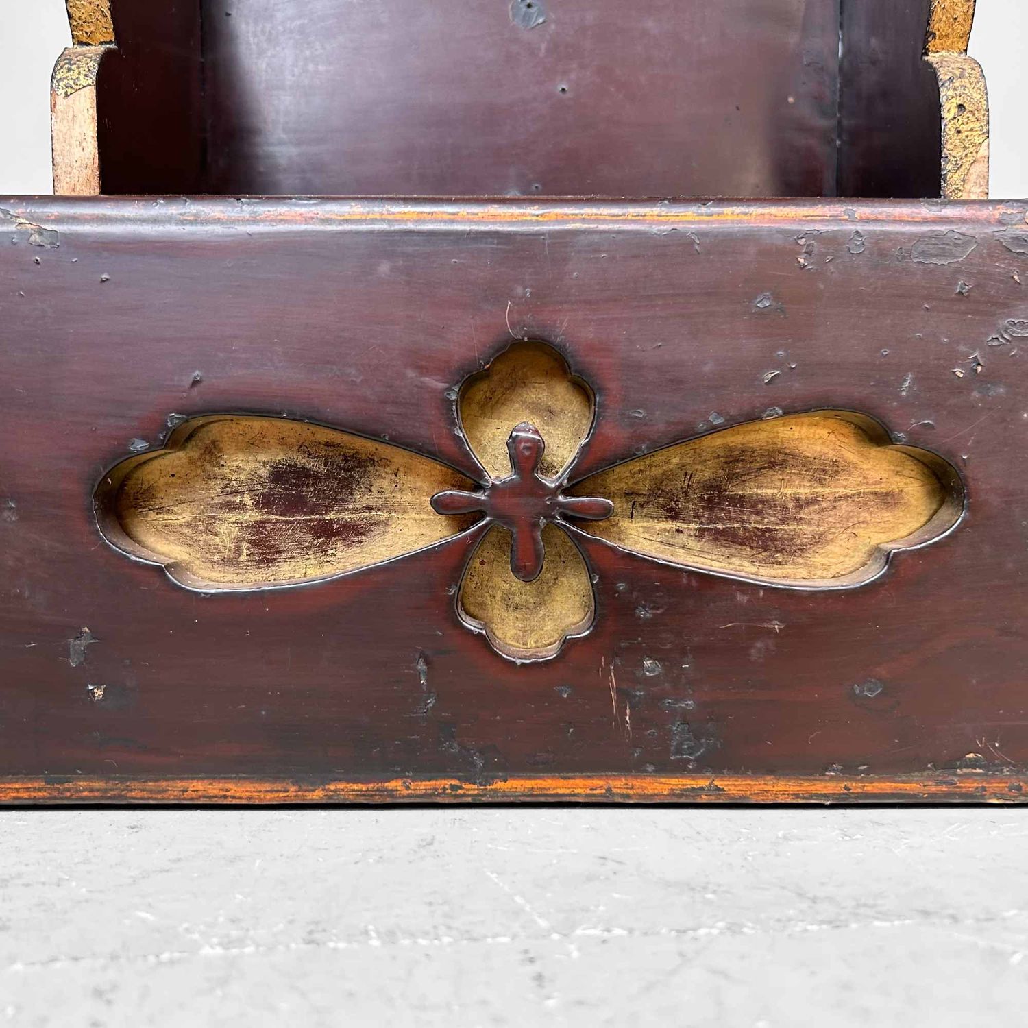 Japanese Shinto Handana (机経) Reading Stand, Edo Period. Japanese Shinto Handana (机経) Reading Stand, Edo Period.