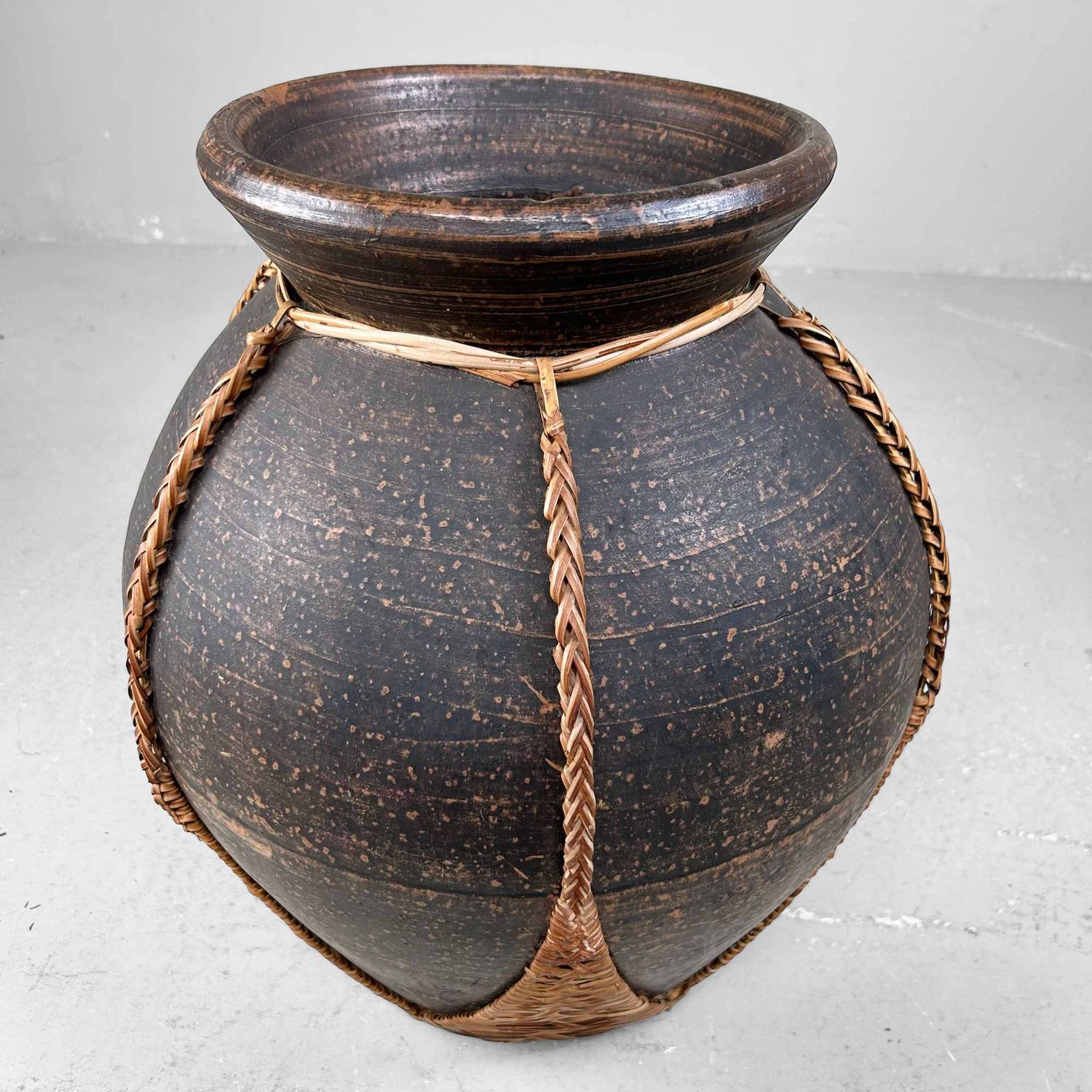 Earthenware Jar Vase with Bamboo Wickerwork, Takago (竹籠), Taishō, Japan. Earthenware Jar Vase with Bamboo Wickerwork, Takago (竹籠), Taishō, Japan.