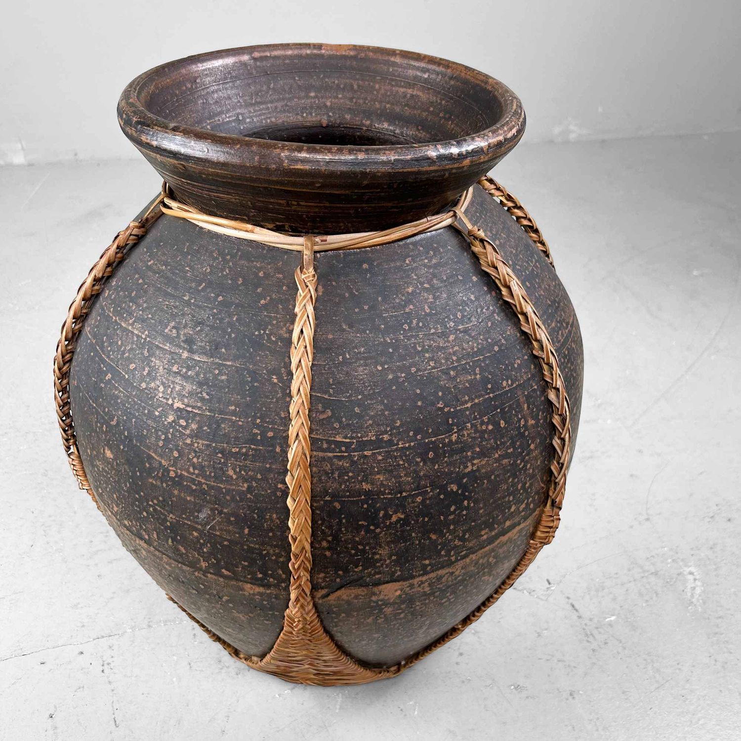 Earthenware Jar Vase with Bamboo Wickerwork, Takago (竹籠), Taishō, Japan. Earthenware Jar Vase with Bamboo Wickerwork, Takago (竹籠), Taishō, Japan.
