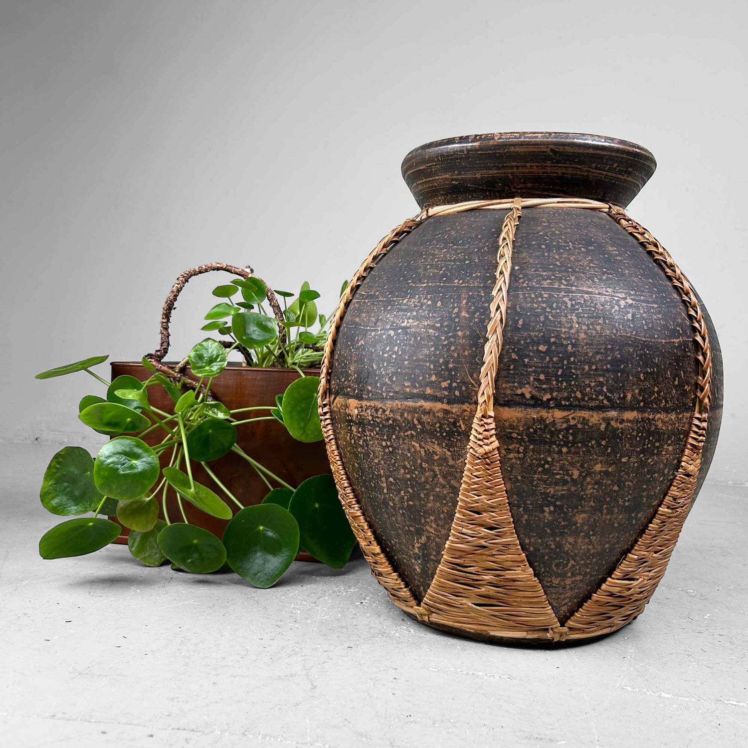 Earthenware Jar Vase with Bamboo Wickerwork, Takago (竹籠), Taishō, Japan. Earthenware Jar Vase with Bamboo Wickerwork, Takago (竹籠), Taishō, Japan.