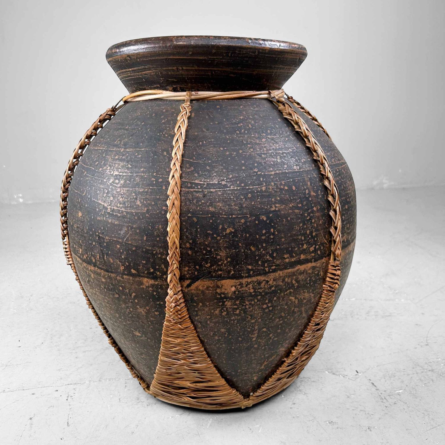 Earthenware Jar Vase with Bamboo Wickerwork, Takago (竹籠), Taishō, Japan. Earthenware Jar Vase with Bamboo Wickerwork, Takago (竹籠), Taishō, Japan.