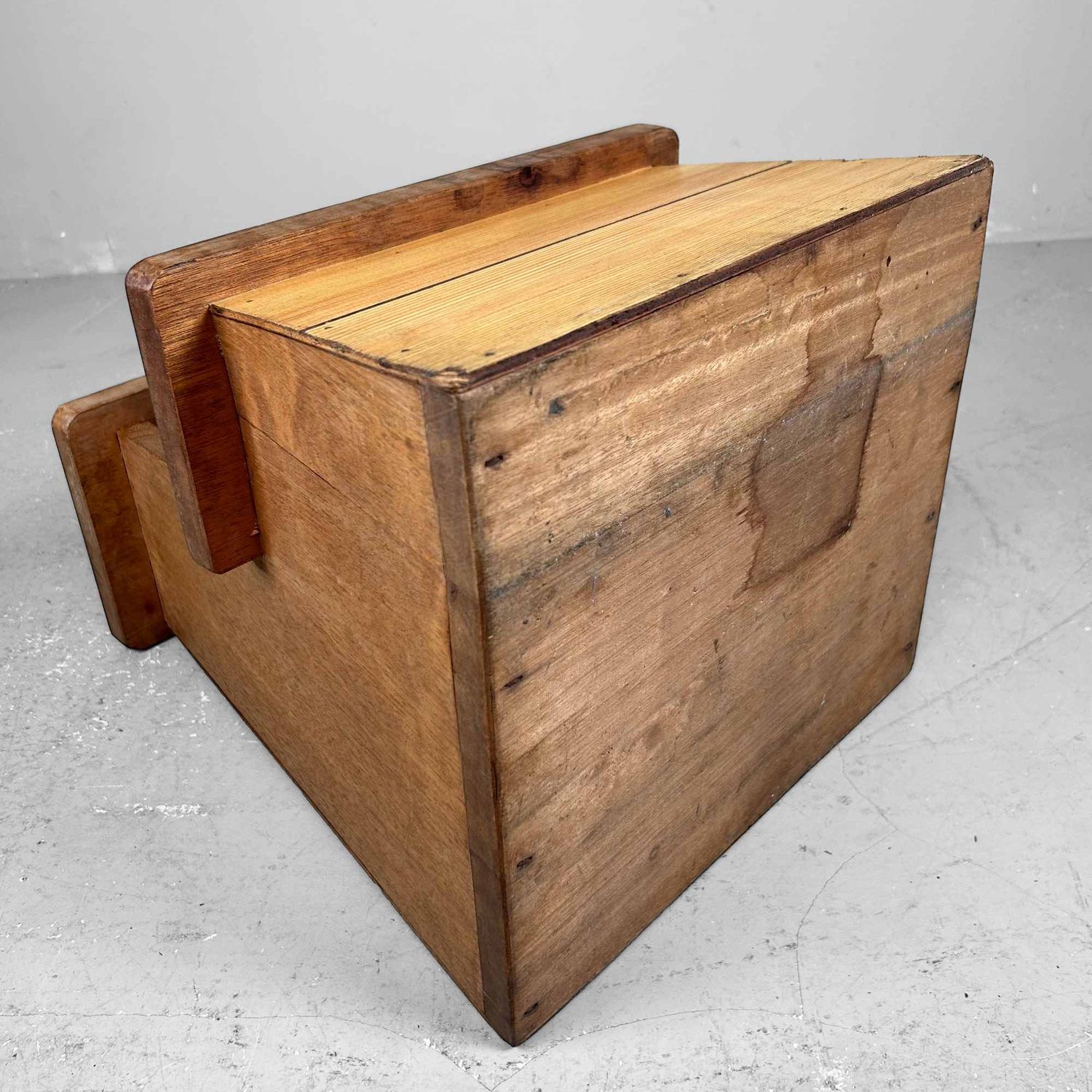 Fumidai 踏み台 Wooden Step, Shōwa Period, Japan.