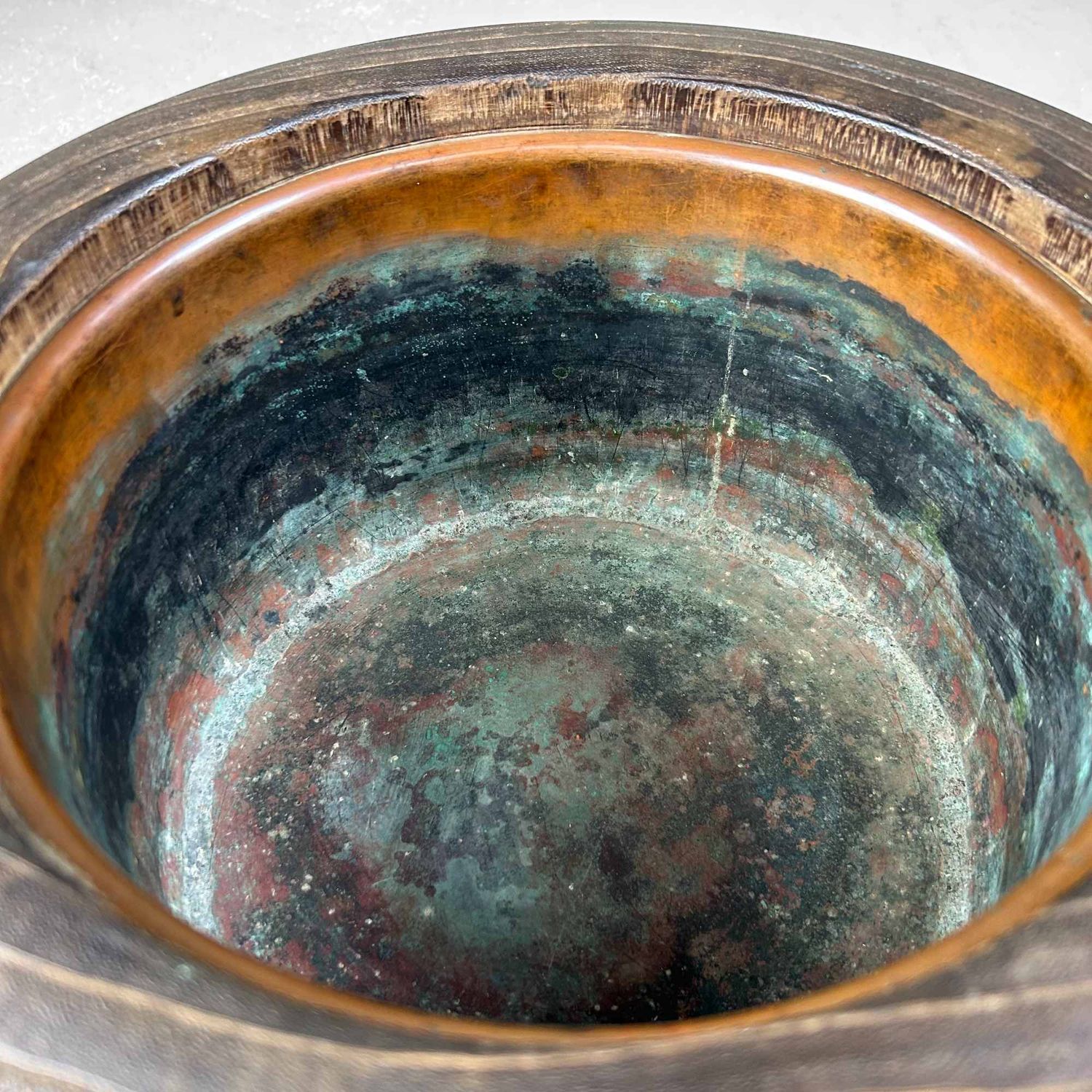Traditional Hibachi (火鉢), Japanese Fire Pot, Taishō Period, Japan.