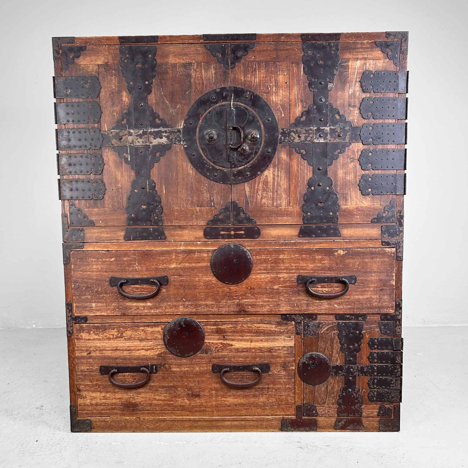 Kannon Biraki Isho Tansu, Traditional Clothing Chest, Meiji Period, Japan.