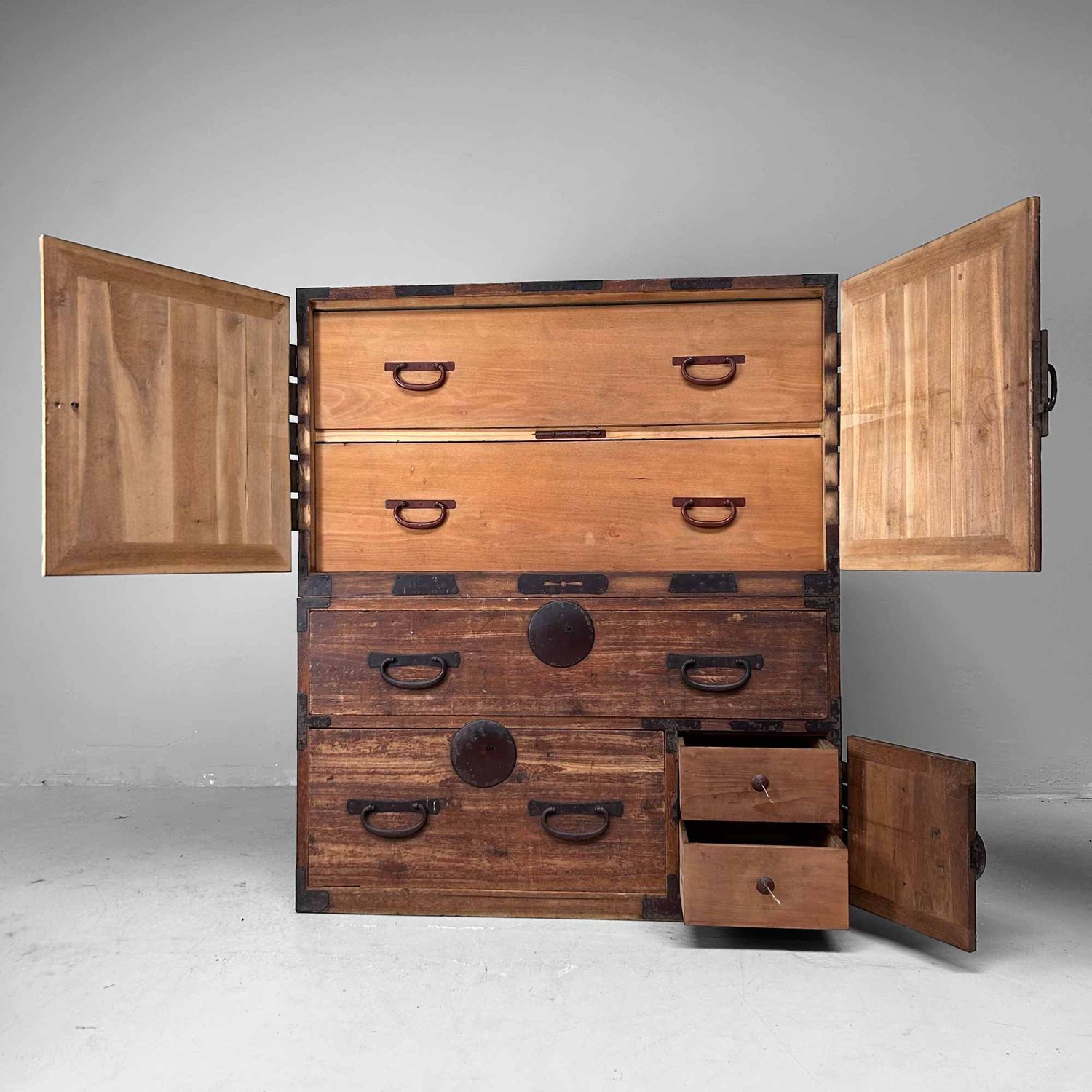 Kannon Biraki Isho Tansu, Traditional Clothing Chest, Meiji Period, Japan.