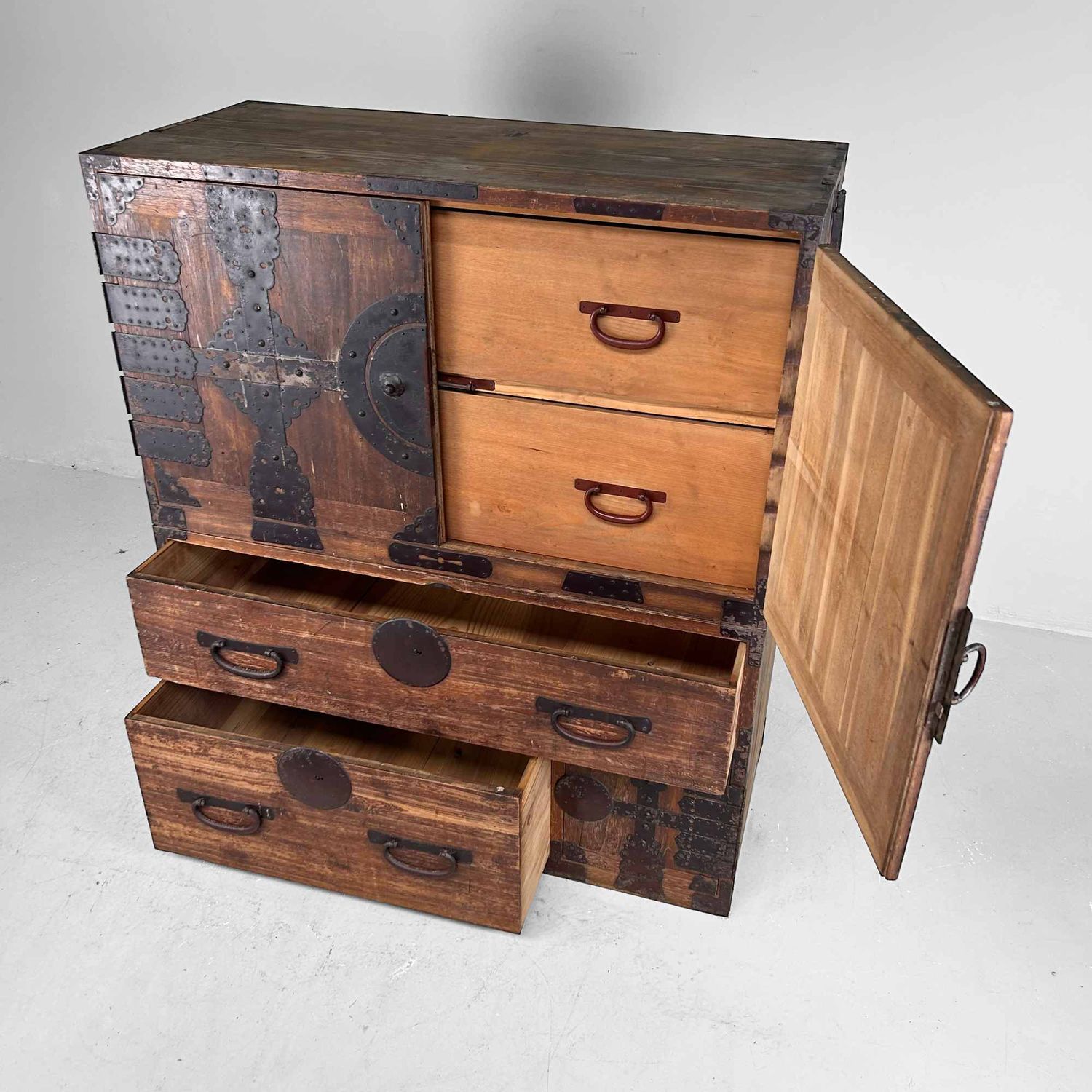 Kannon Biraki Isho Tansu, Traditional Clothing Chest, Meiji Period, Japan.